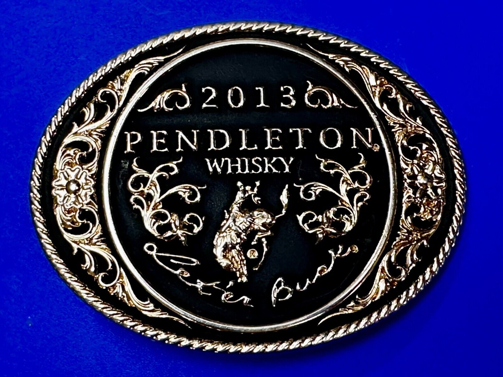 2013 Pendleton Whiskey Let'er Buck Rodeo Cowboy Montana Silversmiths Belt Buckle