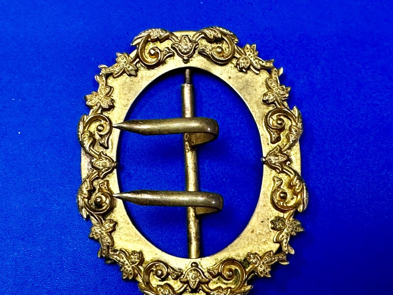 3" Wide Dual Prong Victorian Art Nouveau Gold Color Filigree Belt Buckle