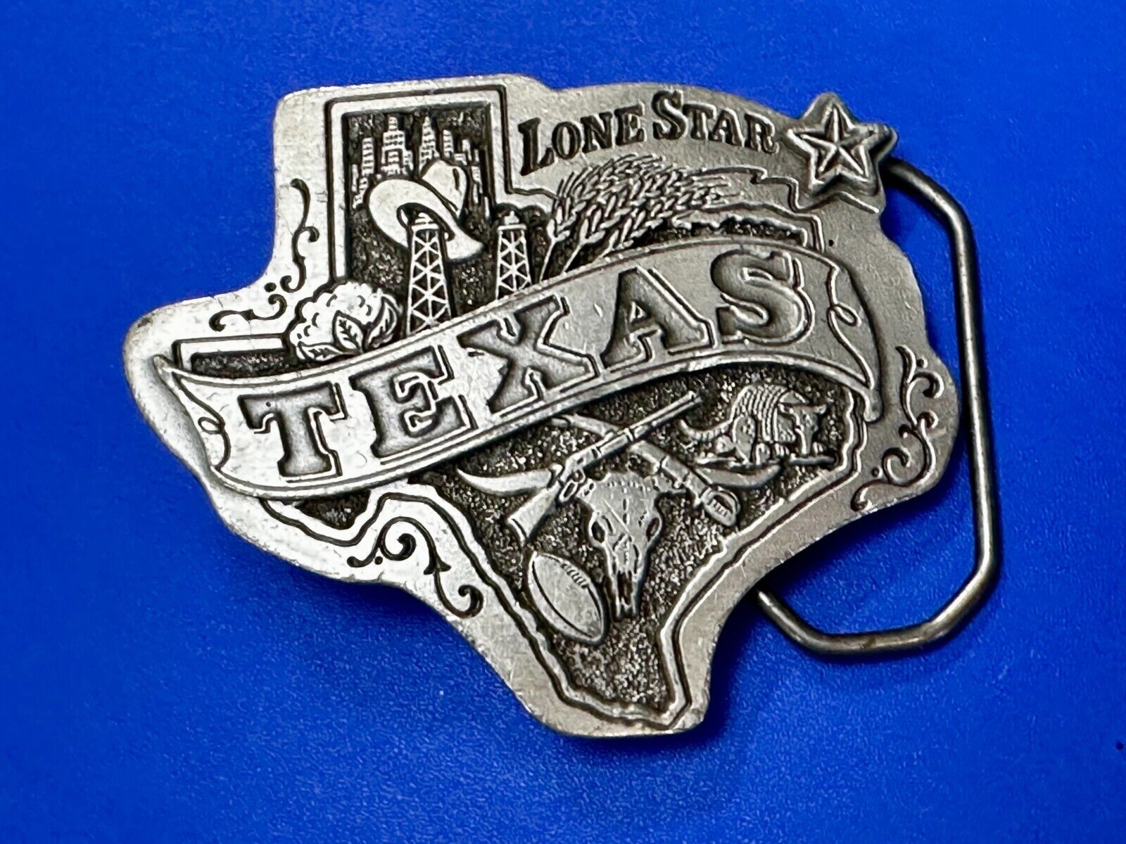 Texas Lone Star State Oil Guns Longhorn by The Great American Belt Buckle Co