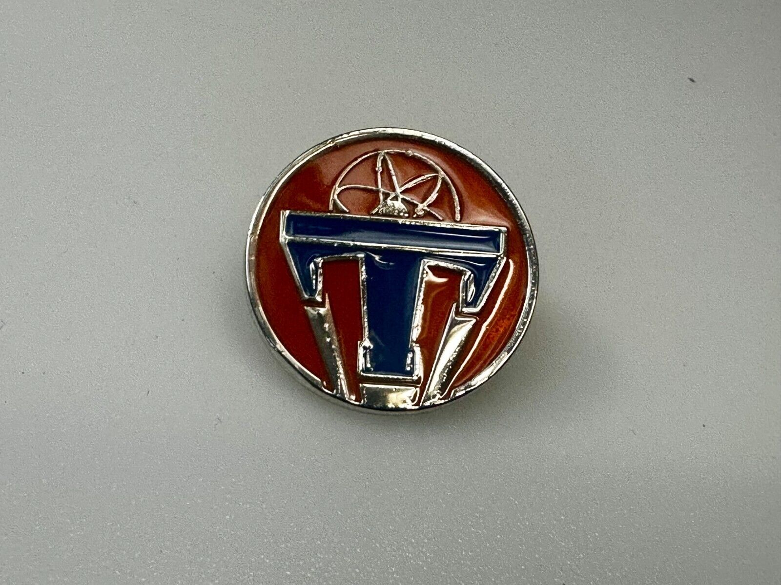 Tomorrowland Theater Promo Pin 2015 Disney Regal Entertainment Group