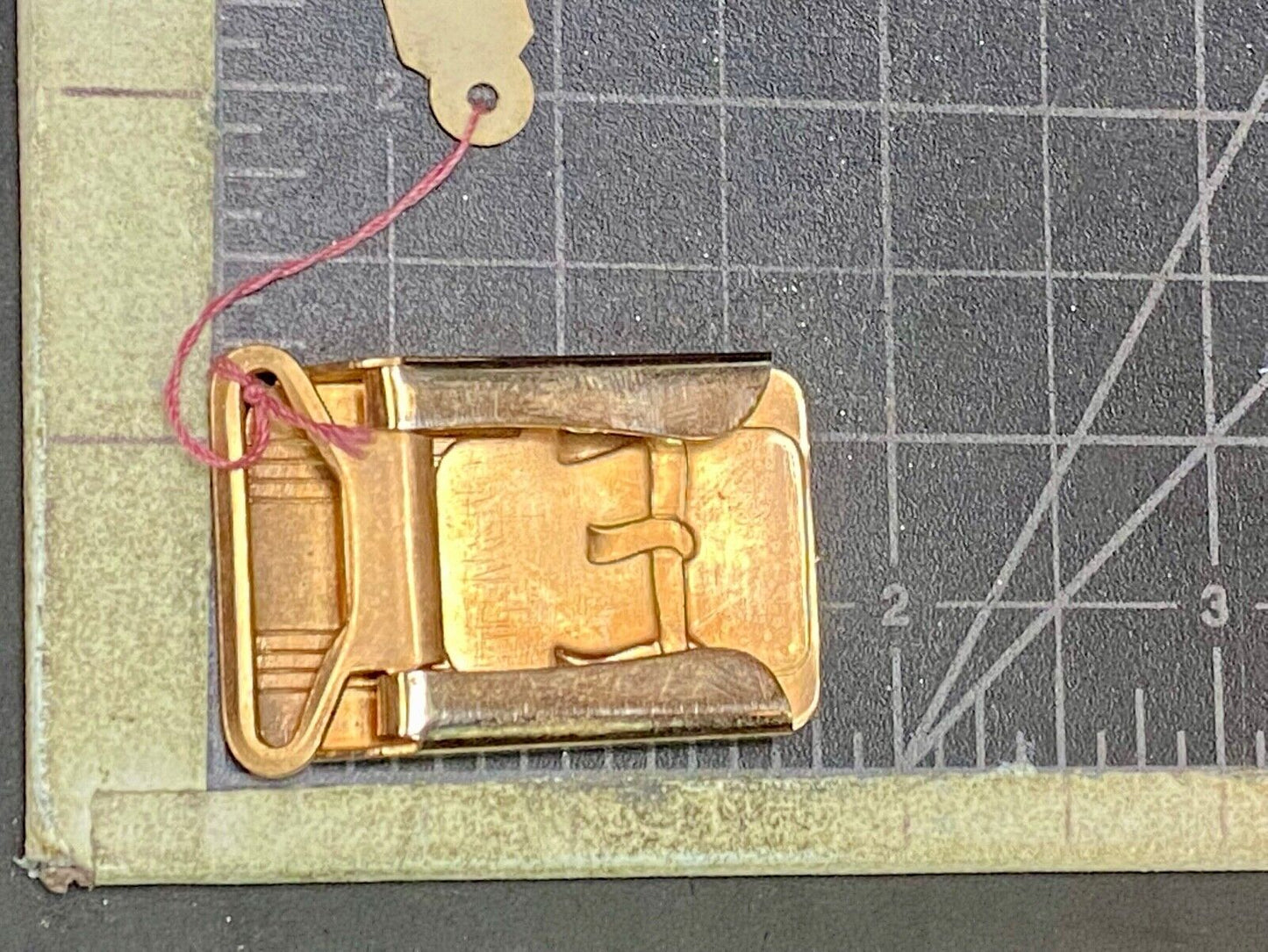 Vintage Gold Tone Letter E Monogram Initial Small Formal Belt Buckle