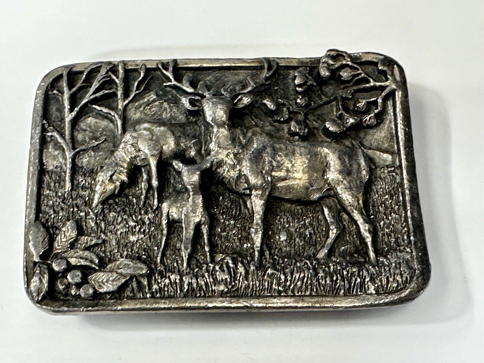 The Elk Deer Family Vintage Wapiti  1982 Wildlife Pewter Belt Buckle by Siskiyou