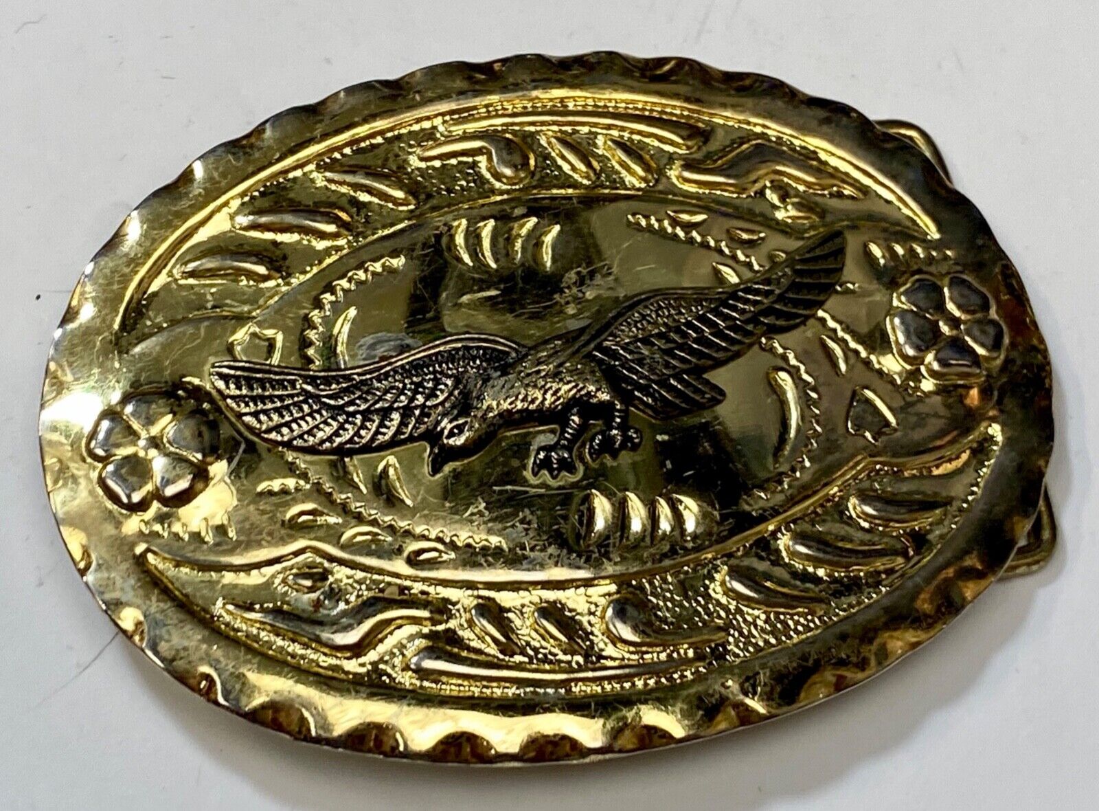 American Eagle flying proud patriotic vintage two tone Western belt buckle