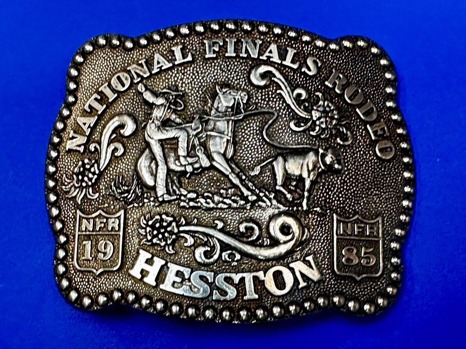 1985 NATIONAL FINALS RODEO NFR NOS ADULT SIZE  Cowboys Collectable Belt Buckle
