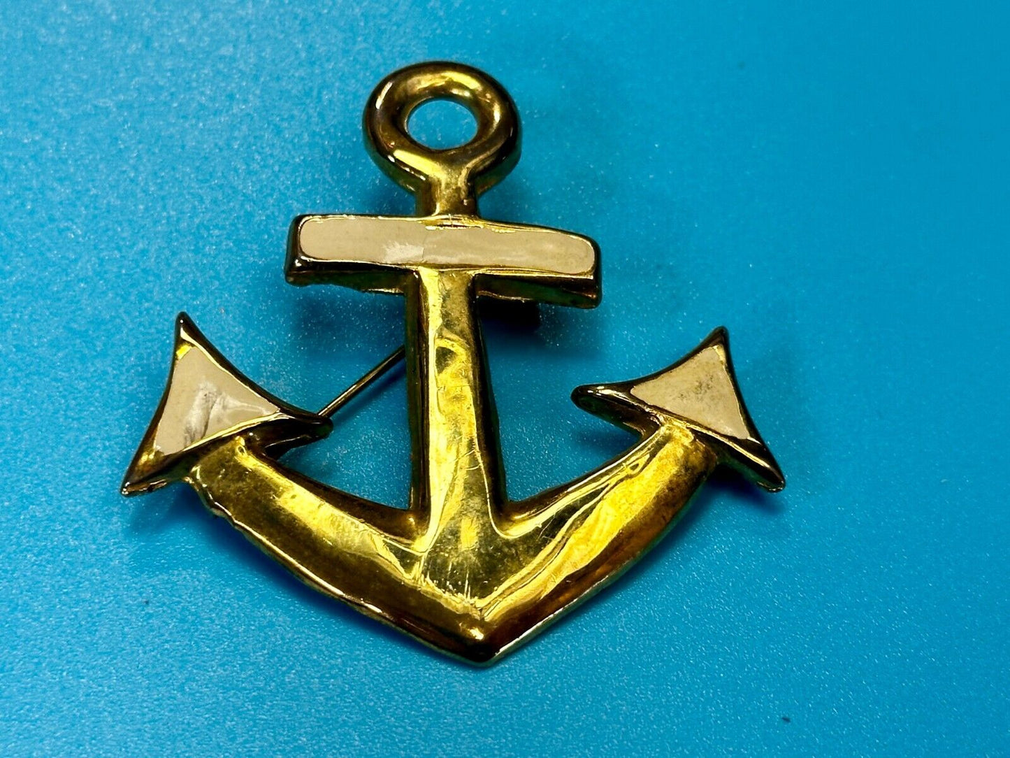 Anchor Ship Sailor Nautical Ocean Open Seas Gold Tone Vintage Brooch Pin