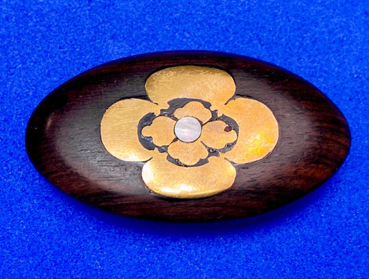 Vintage 1980 inlaid wood flower artisan - solid brass QUALITY belt buckle