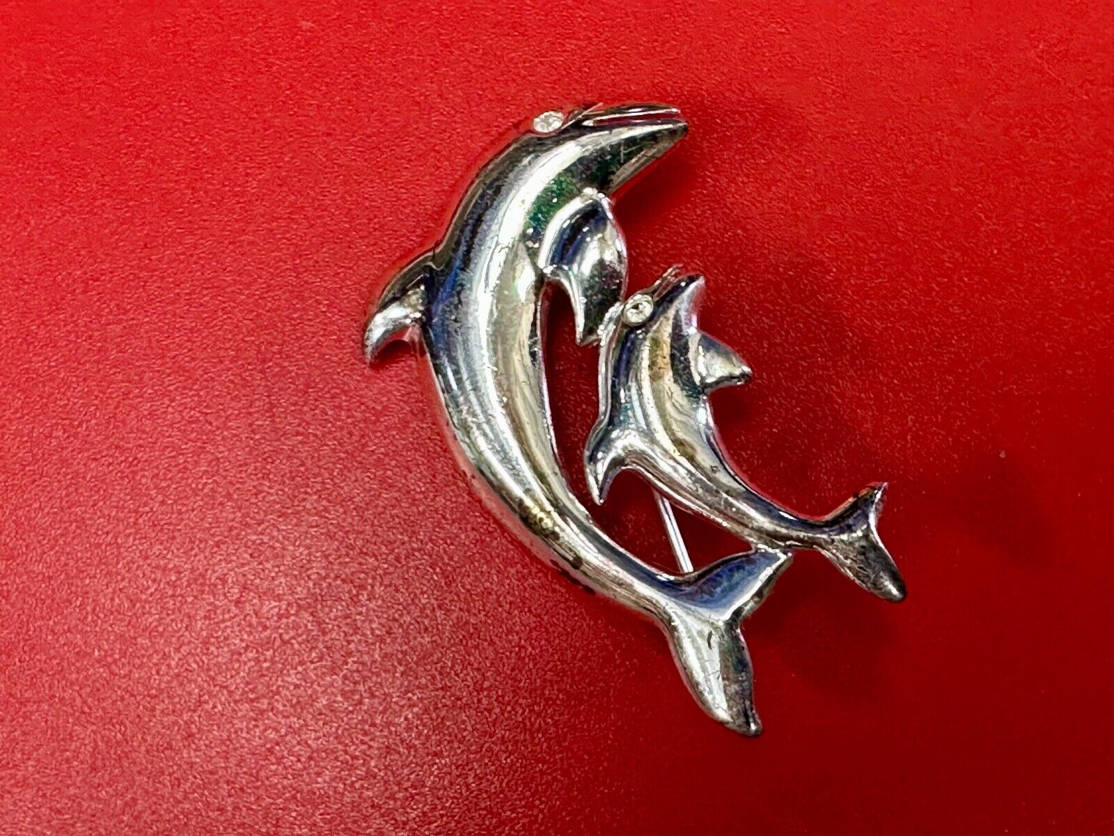 Two  Dolphins Curved Jumping in ocean scene AK Anne Klein Brooch Pin