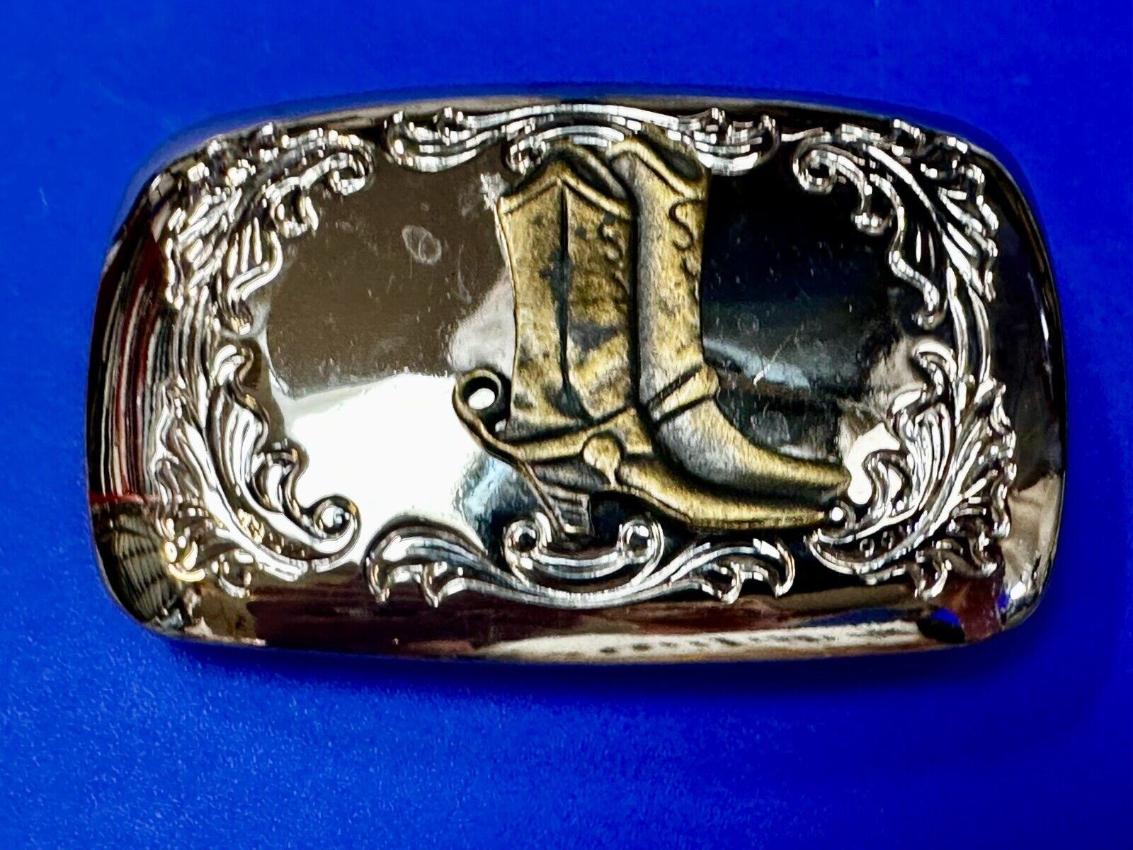 Western Cowboy Boots Vtg Two Tone Swirl Flower Border Belt Buckle - Made in USA