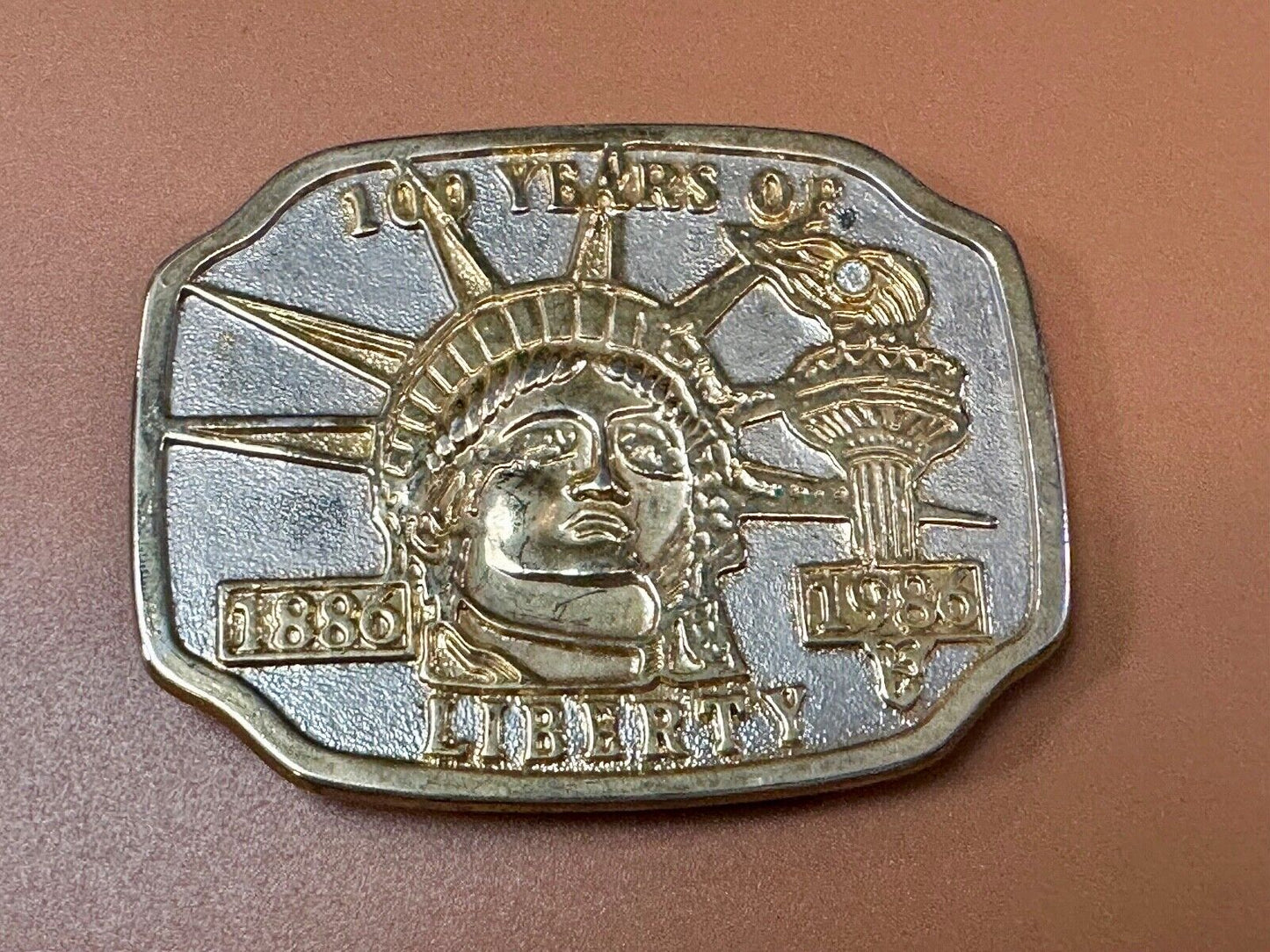 100 years of The Statue of Liberty New York City Commemorative  belt buckle