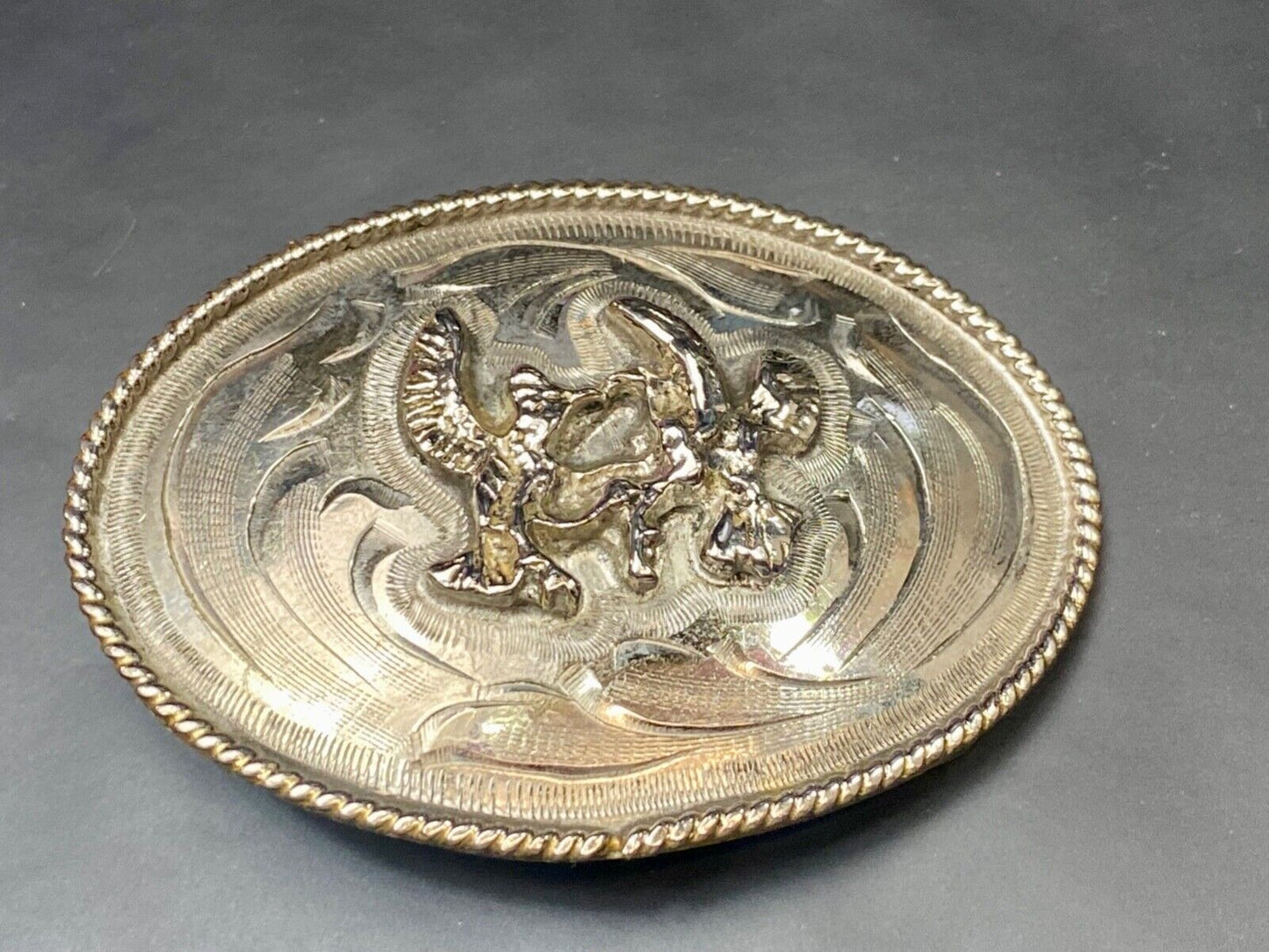 Vintage Fighting Hunting Birds?  Pre loved two tone western belt buckle  Repair