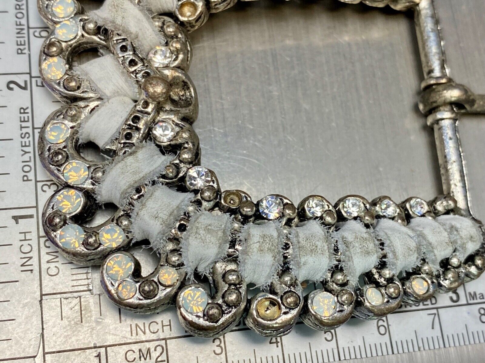 Beautiful White Ribbon Intertwined In Silver Tone Belt Buckle Missing Rhinestone