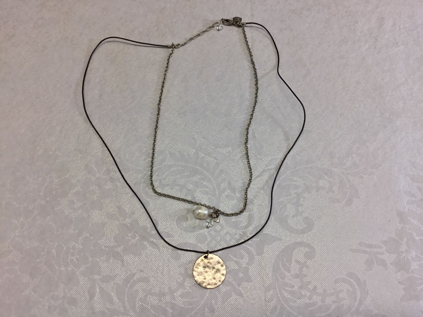 Aeo Double Strand Faux Pearl - Silver Tone Pendant Necklace American Eagle 