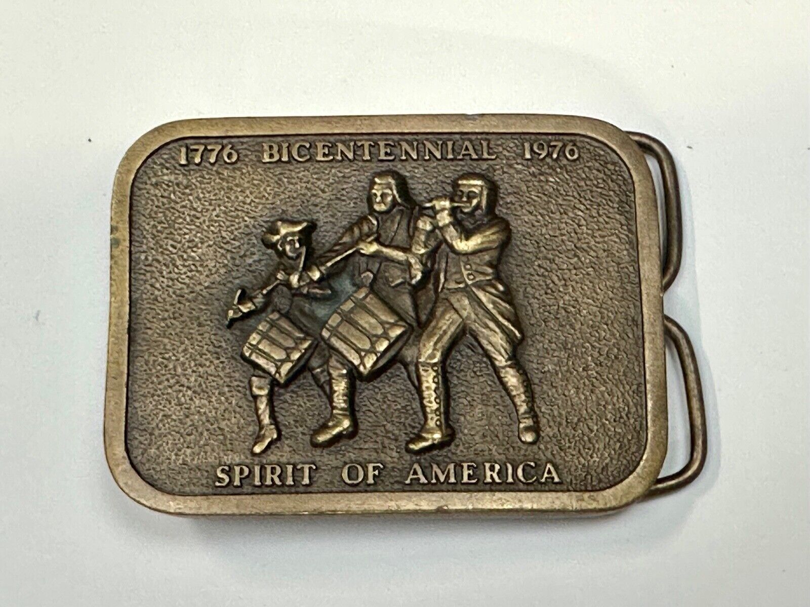 Vintage Bicentennial - Spirit of America Patriotic USA bergamot belt buckle