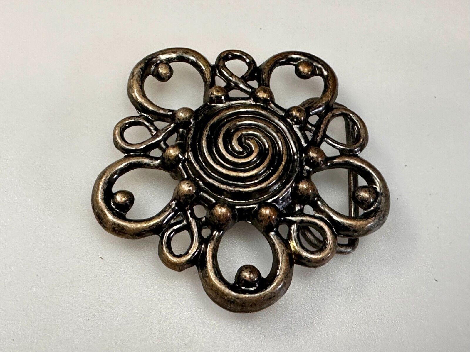 Beautiful Antique?  Abstract Swirl Flower See-Through Hippy Vibe Belt Buckle