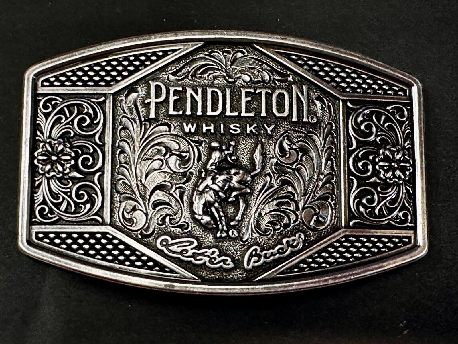 2022 Pendleton Whiskey Let'er Buck Rodeo Cowboy Montana Silversmiths Belt Buckle