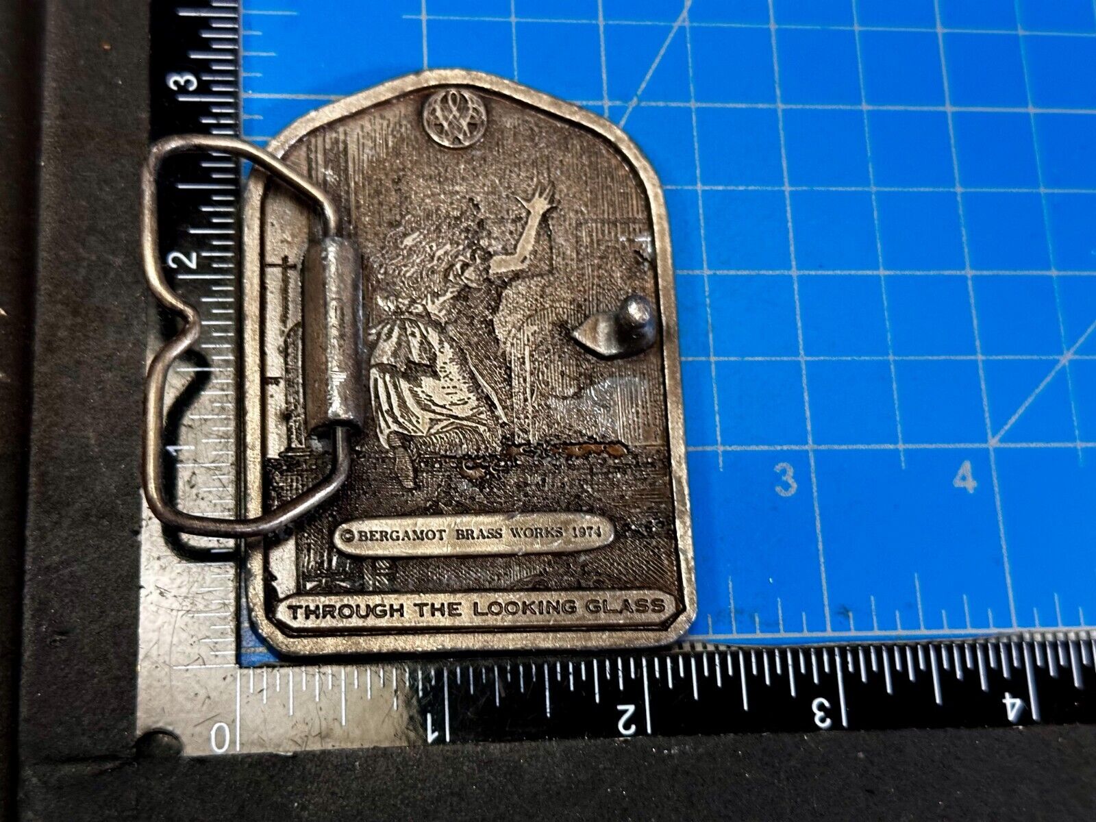Alice In Wonderland Through The Looking Glass Vintage 1974 Belt Buckle- Bergamot
