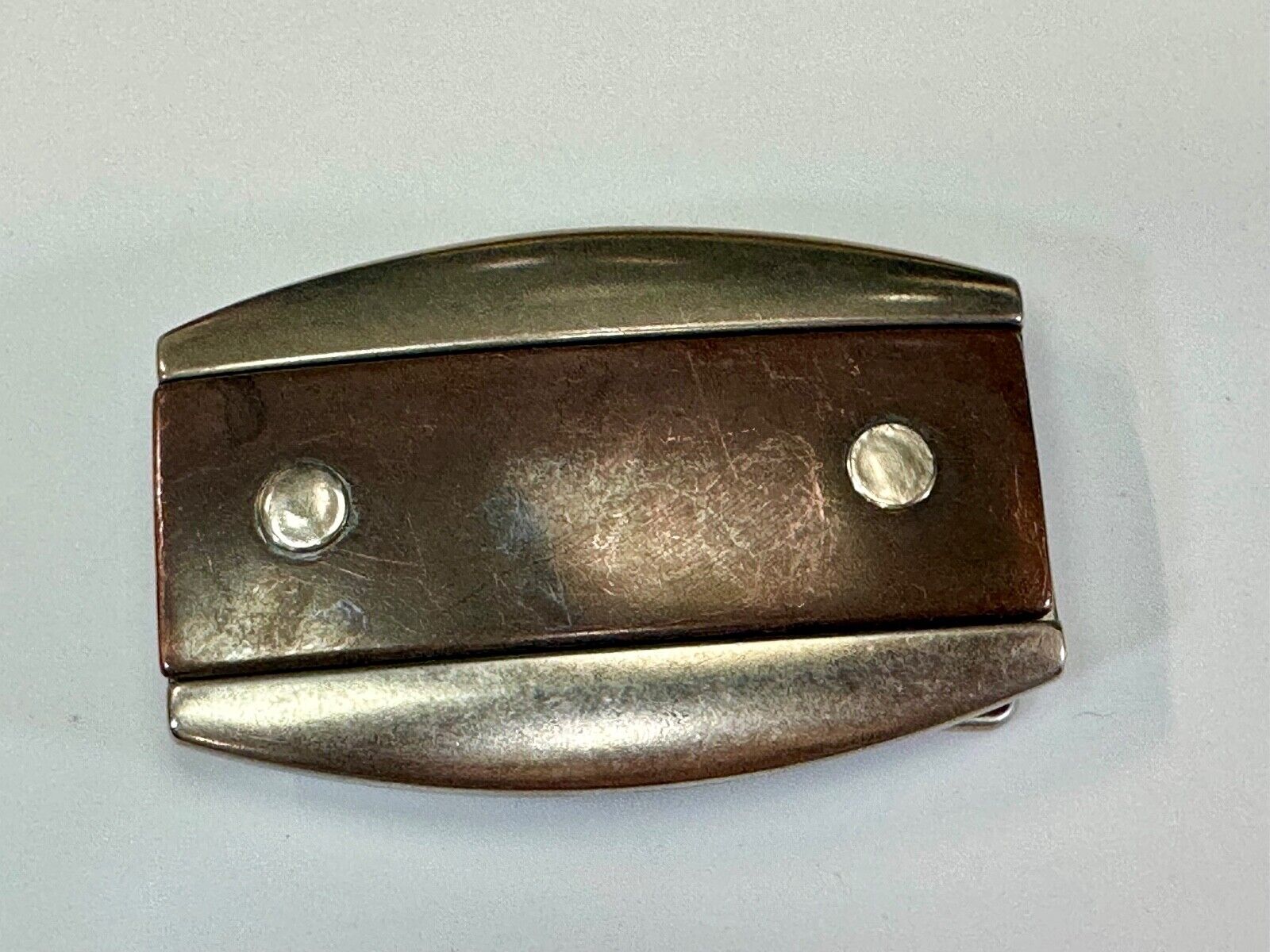 vintage Faux Wood stripe in silver tone western vibe belt buckle