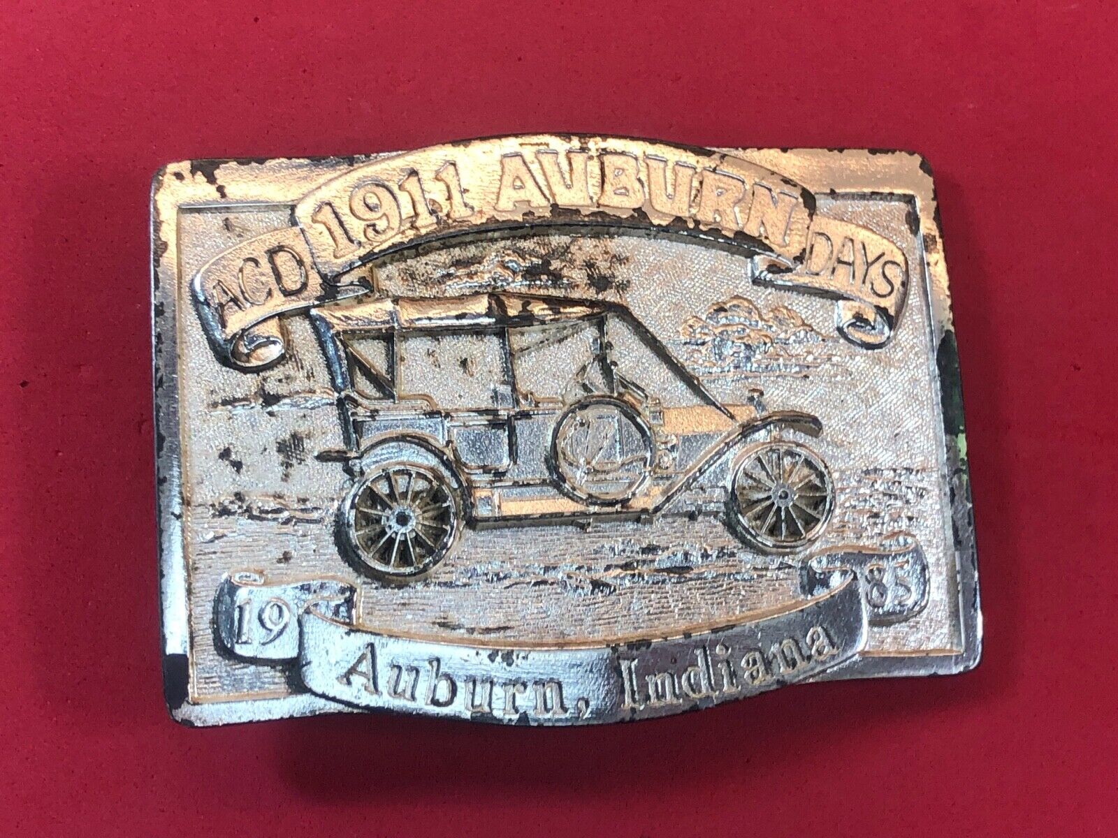 Vintage 1985 Auburn Days - Indiana belt buckle. fair and car show! 