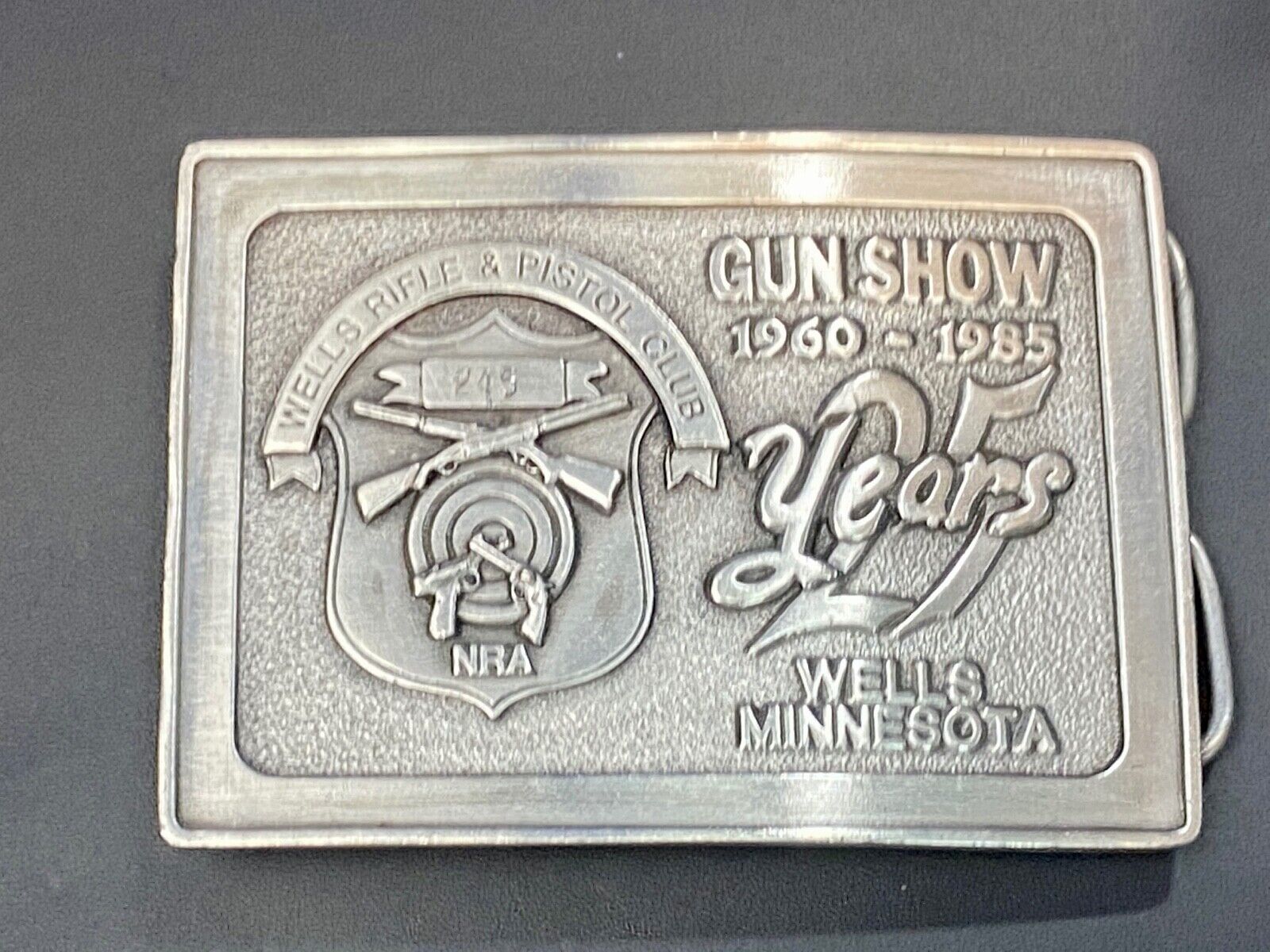25 years, wells Montana gun show  hunters rifle and pistol club NRA belt buckle 