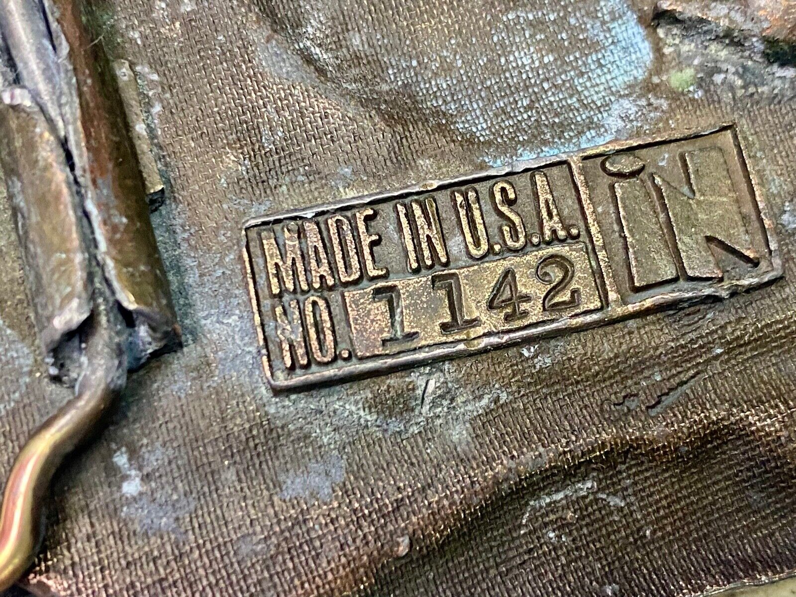 Vintage 1976 Train Locomotive Steam Engine Cut Out Brass Tone  Belt Buckle 