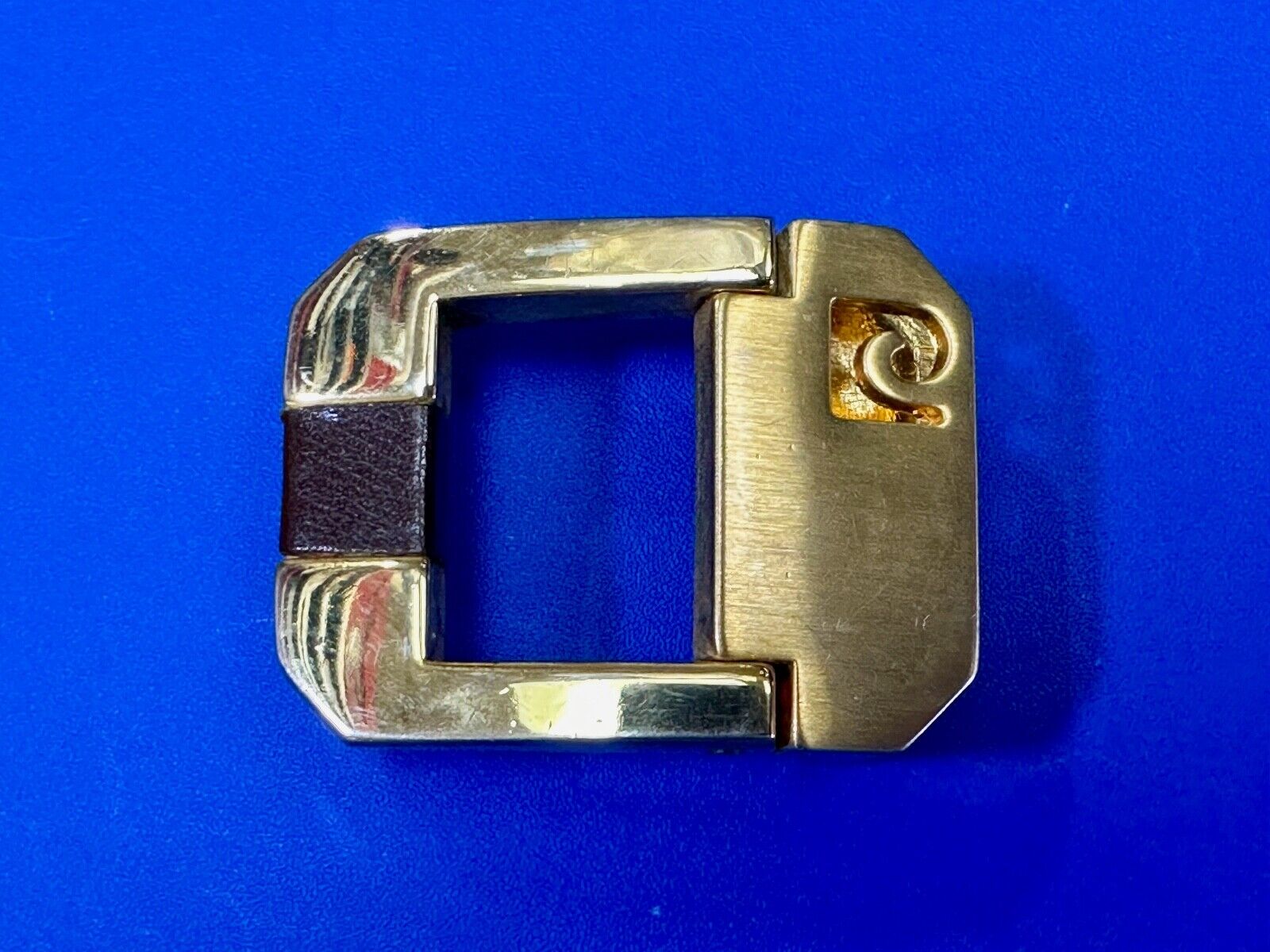 vintage Cardin small gold tone belt buckle