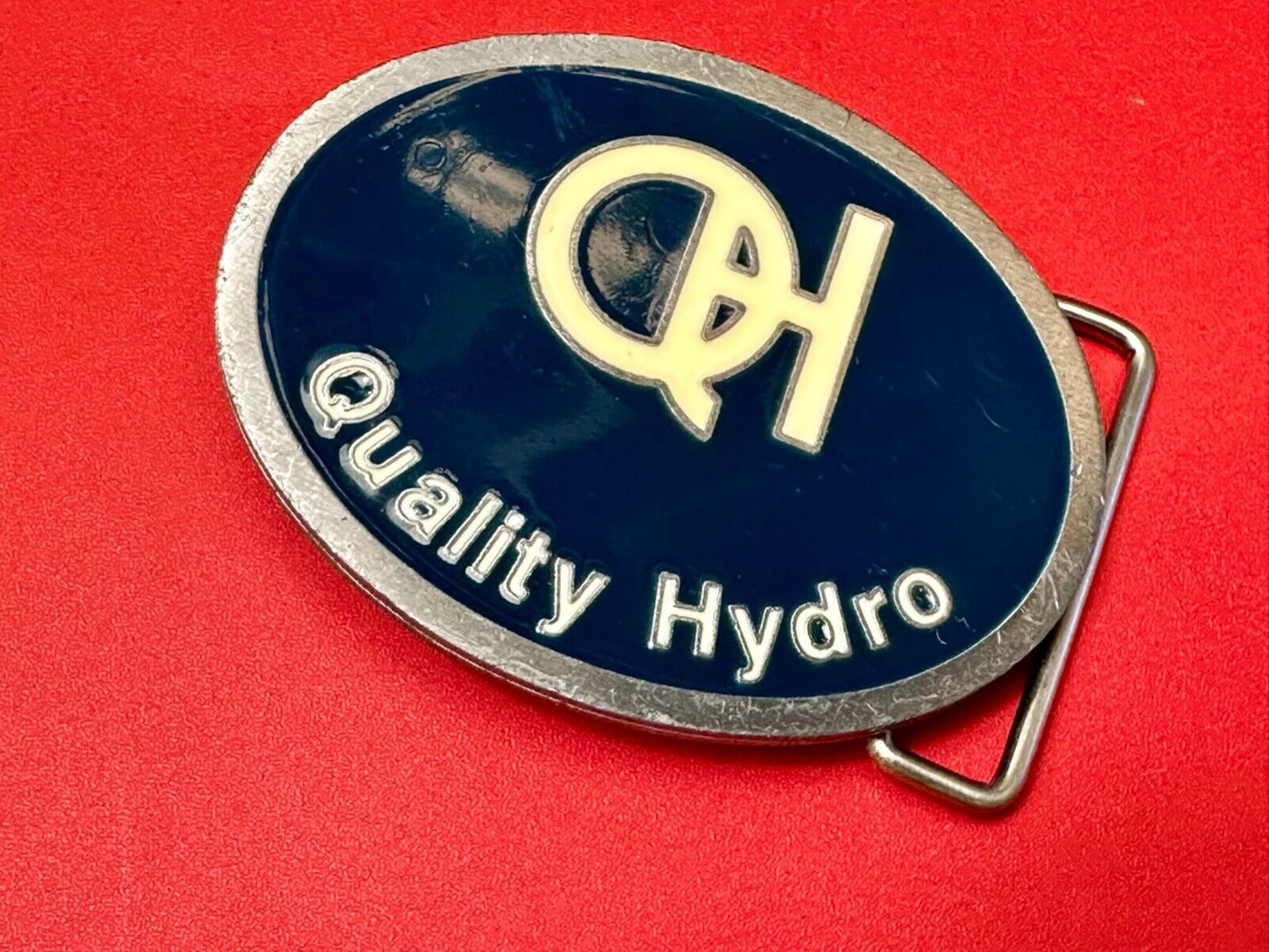 Vintage  QH Quality Hydro Promotional Company Prairie, WI  belt buckle