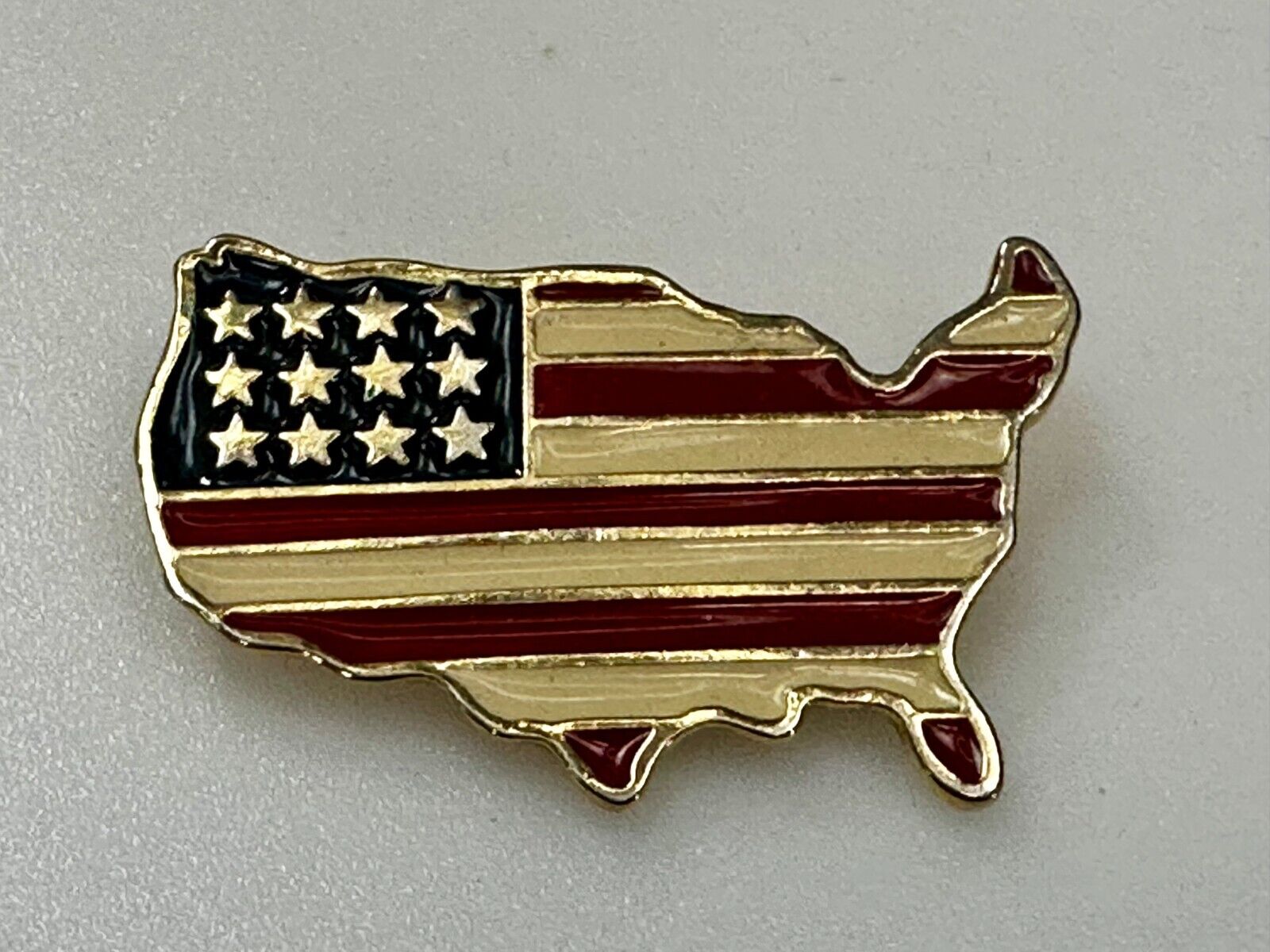 United States Map Cutout USA Country Vtg., Patriotic Brooch Pin Signed by Orion