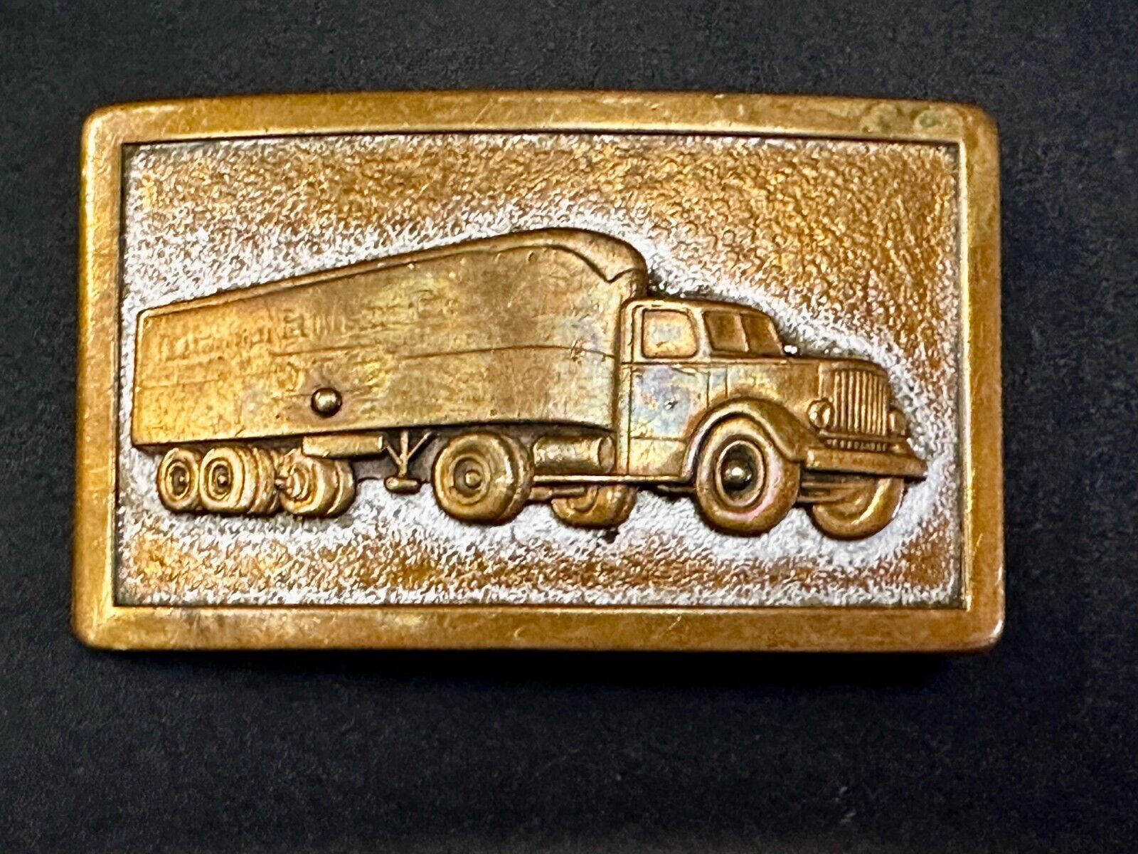 Big Rig Raised Semi Drivers 18 Wheeler Brass Tone Drivers Trucker's Belt Buckle