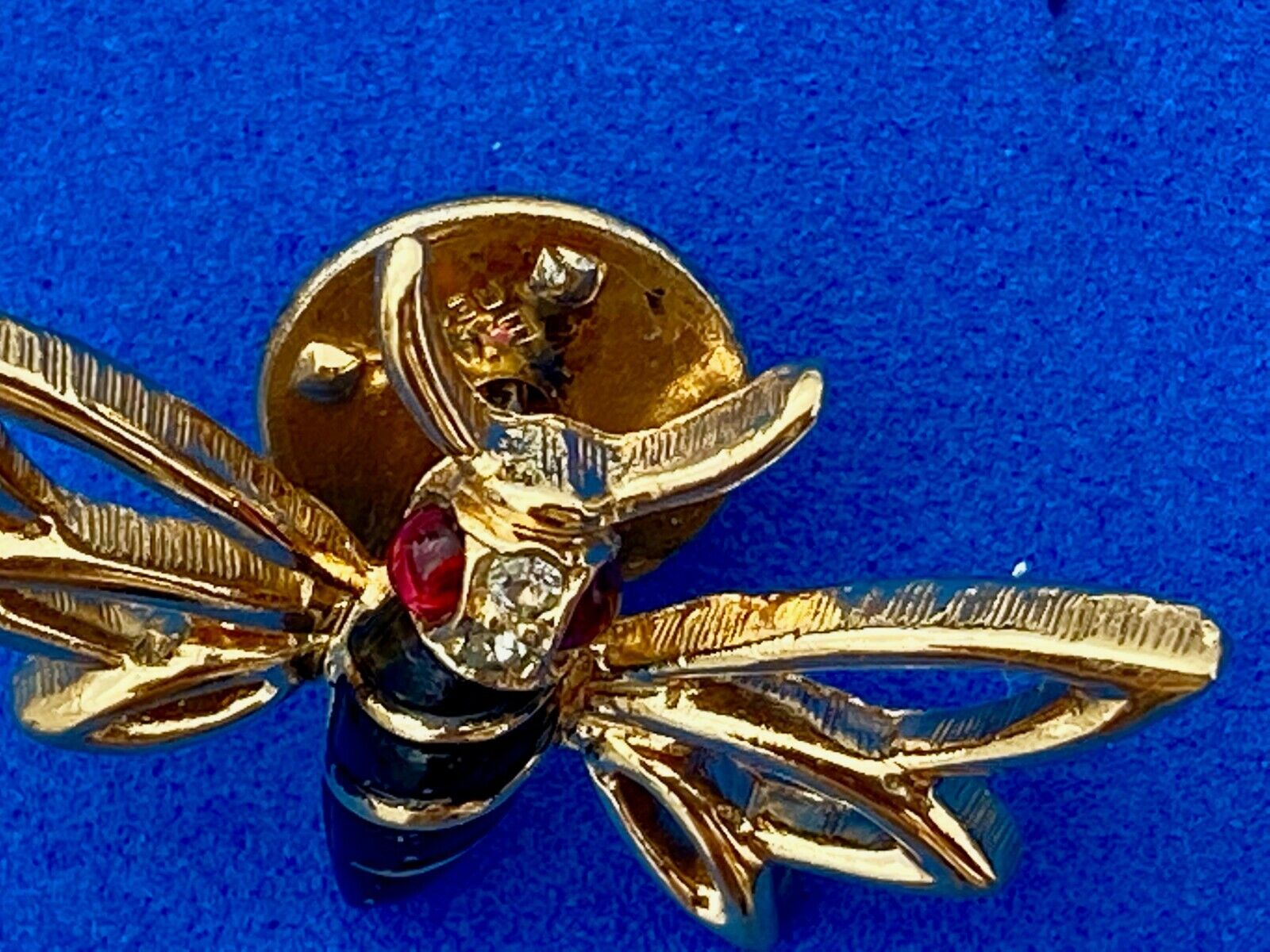 Bee Pin Jewelry, Bumblebee, Queen Bee Vintage Brooch Signed 16Maz B.A.B. Regd
