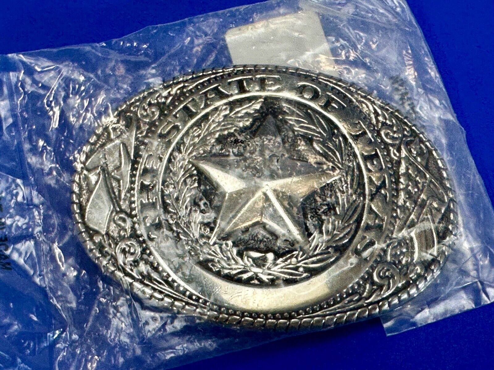 The Great State of Texas - Lone Star Flags seal silver tone NOS belt buckle
