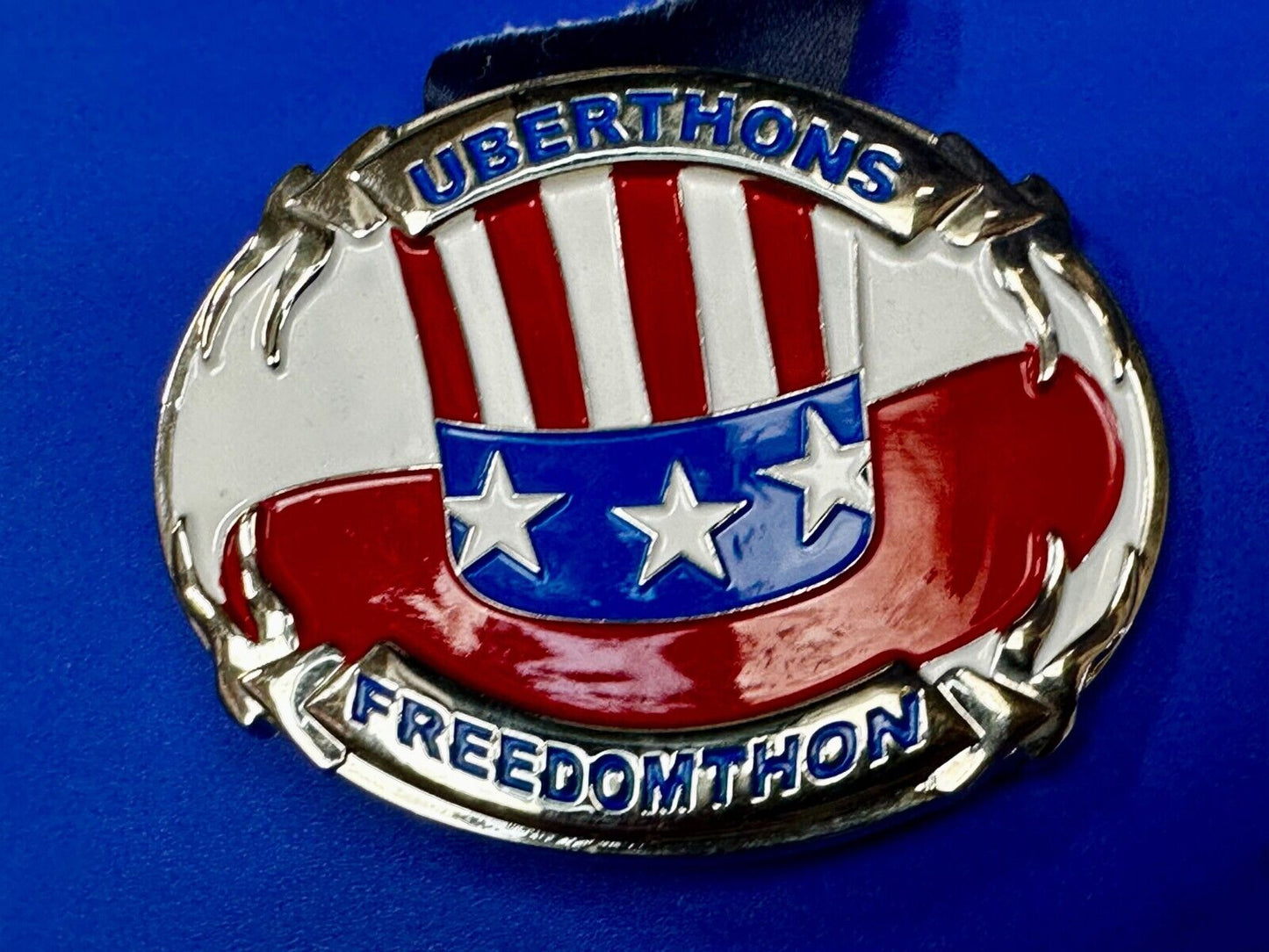 Uberthons FREEDOM TO Run Walk Marathon Event Commemorative Award Belt Buckle