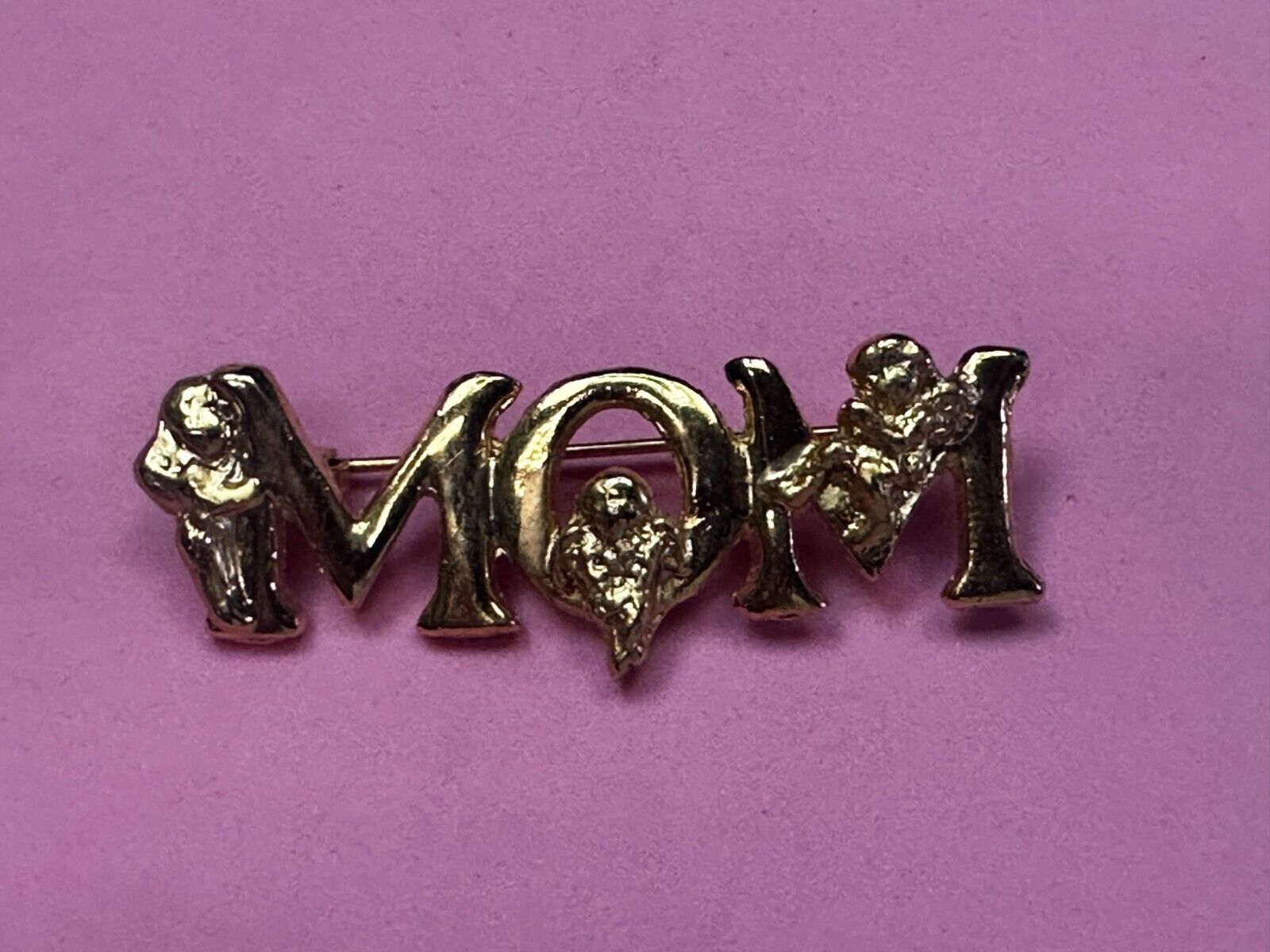 Angel MOM Mothers Day Gift Gold Tone Brooch Pin Signed  L. Razza