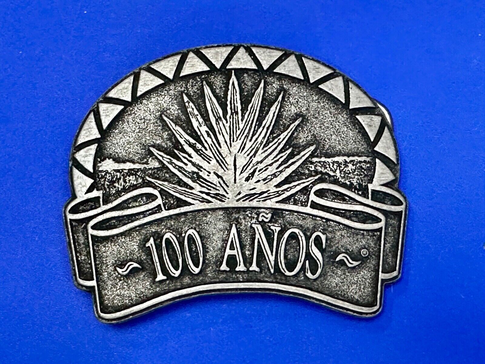 100 Anos (Years)  Tequila Belt Buckle Southwestern Design Advertising Promo