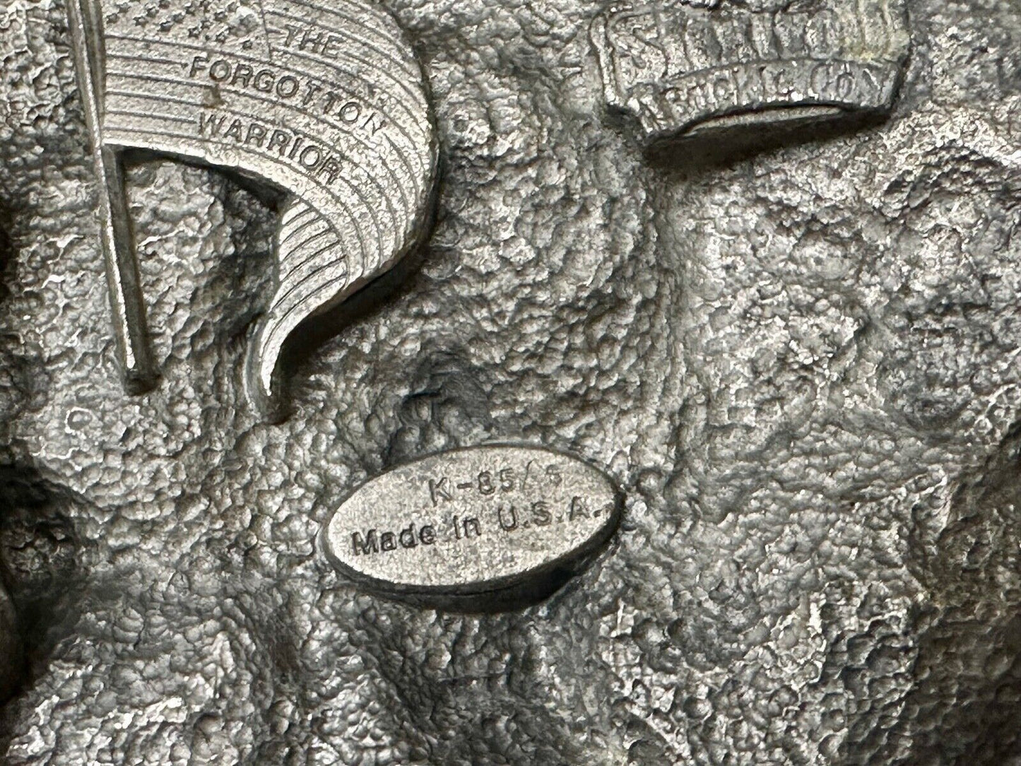 Vietnam Veterans Military Army Hero Vintage 1980's Pewter Siskiyou Belt Buckle
