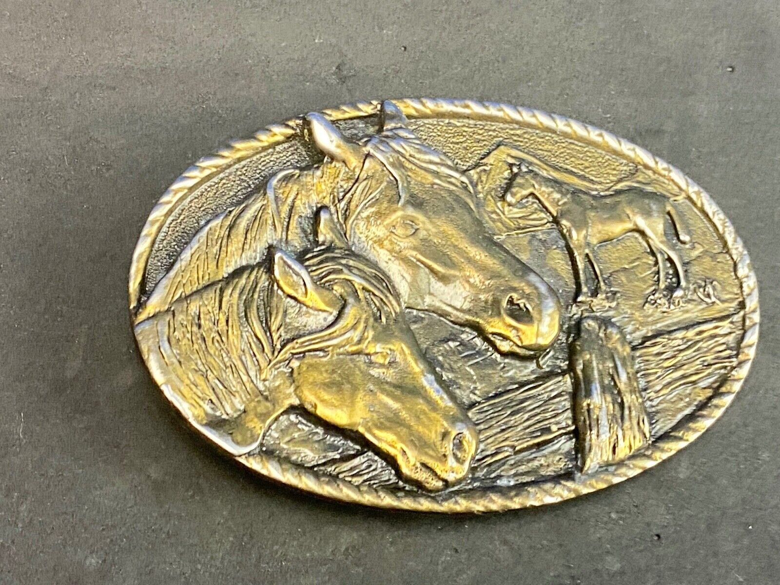 Tribute to the Horse - head, bust profile in western commemorative belt buckle 