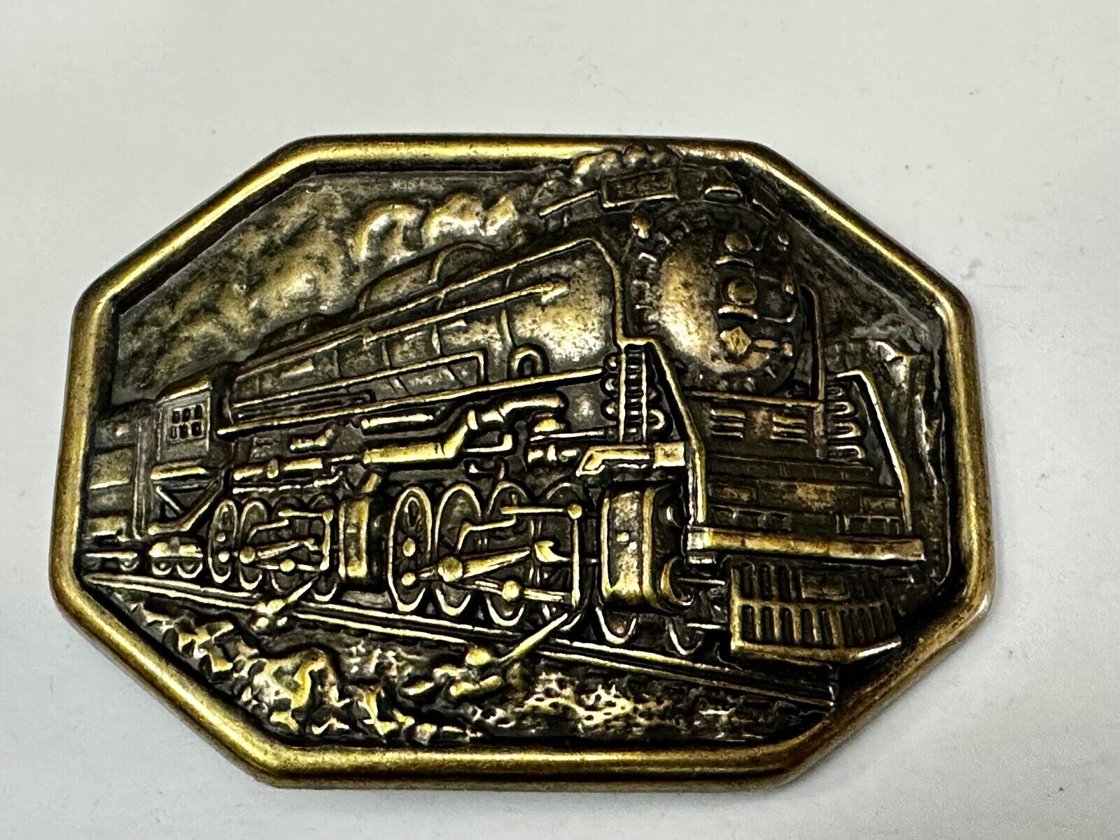 Avon Steam Locomotive Belt Buckle Vintage Collectors RR Railroad Trains Car