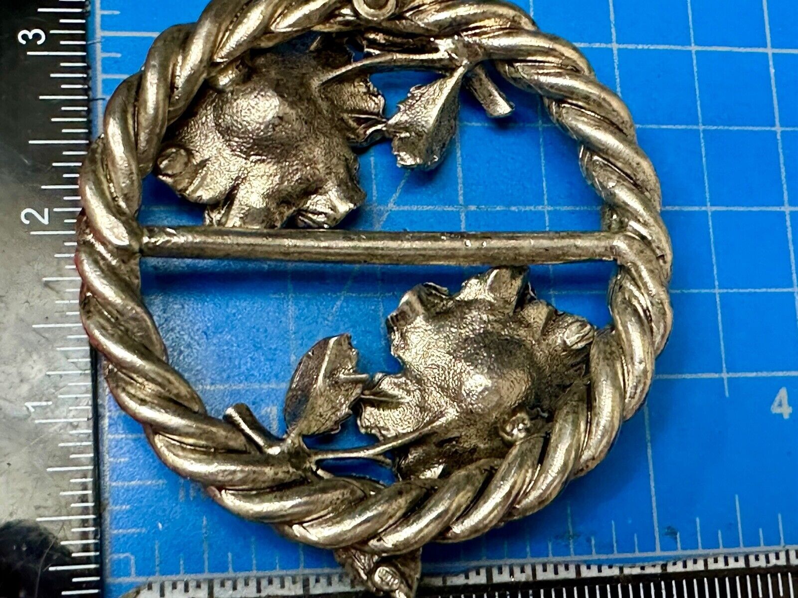 Antique Feel, Flower Figural Scarf slide Twisted rope pattern vtg.  Belt Buckle