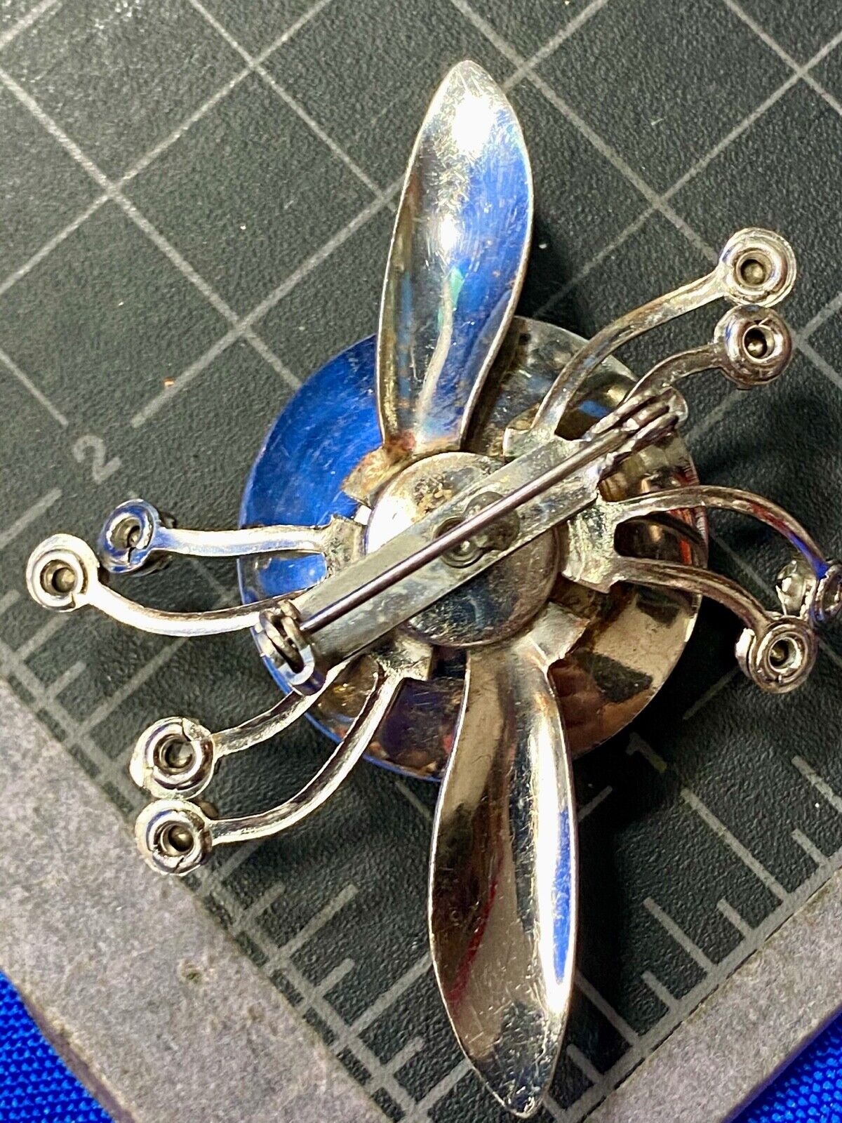 Unique Vintage Flower Brooch Lapel Pin Silver Tone Rhinestones 
