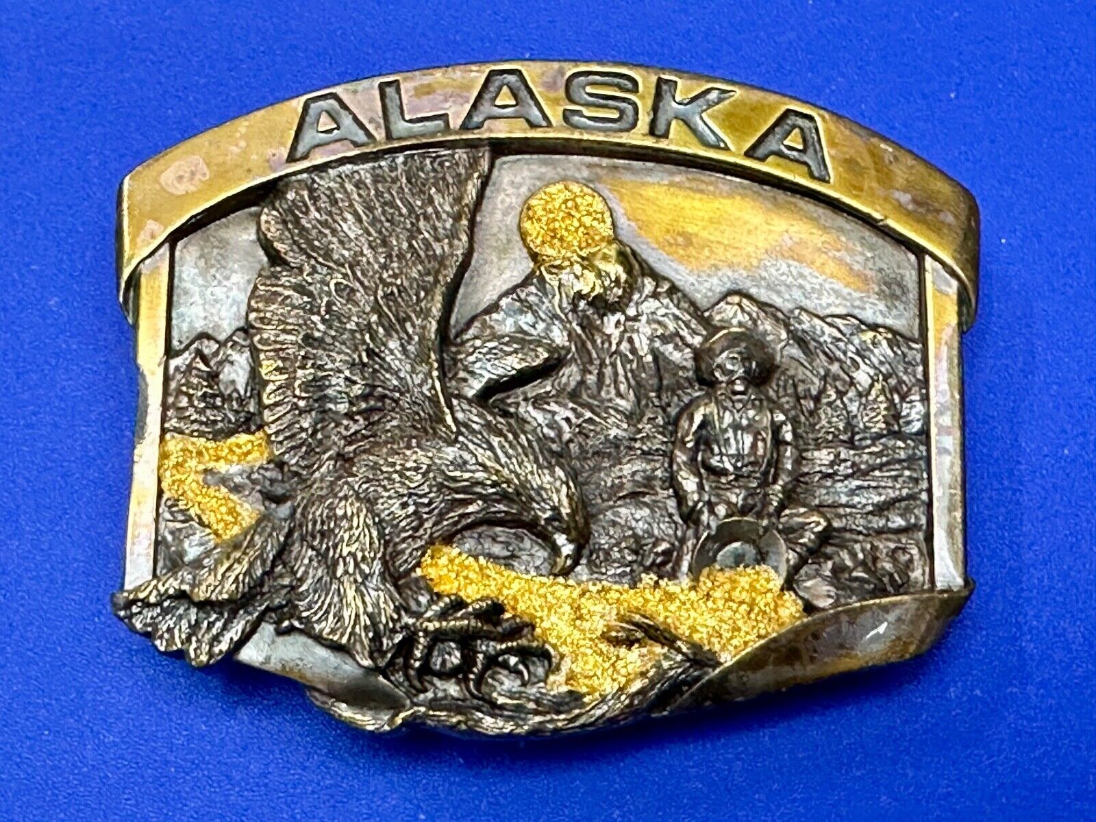 Alaska Gold Rush Mining Panning gold tone Vintage 1984 Siskiyou Belt Buckle