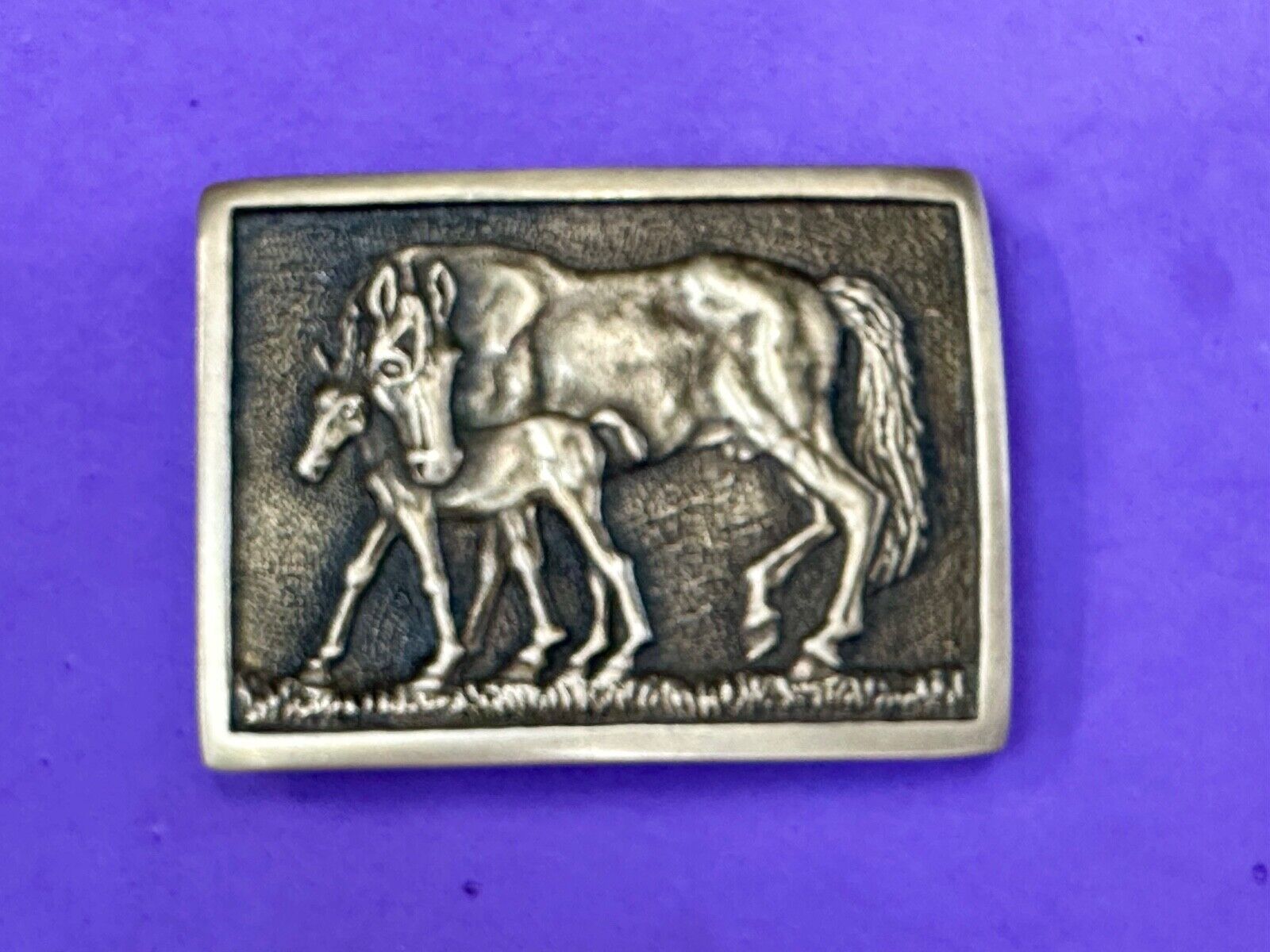 vintage Horse and Foal Colt baby vintage 1978 BTS solid brass belt buckle
