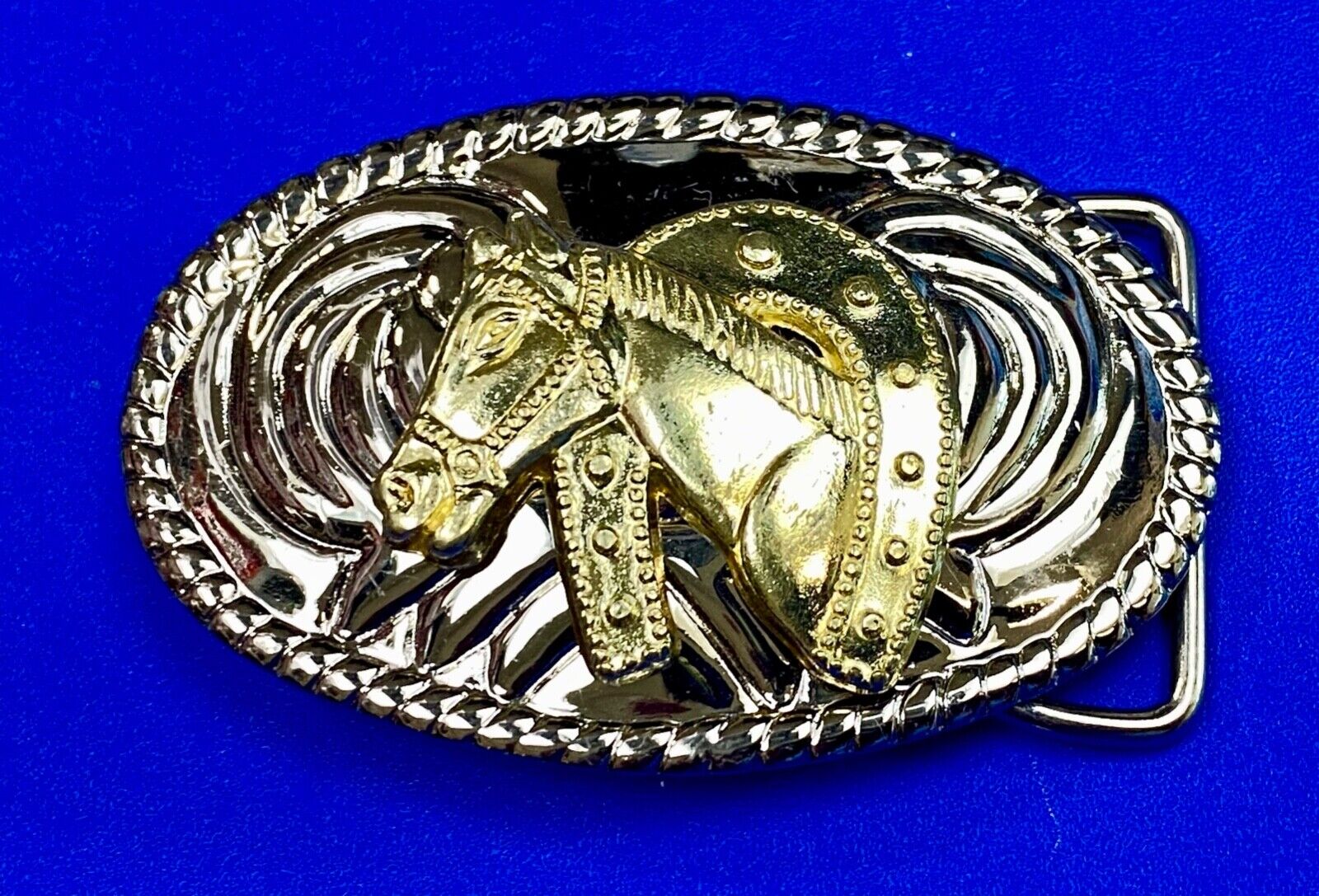Vintage horse head through lucky horseshoe mixed metal western small belt buckle
