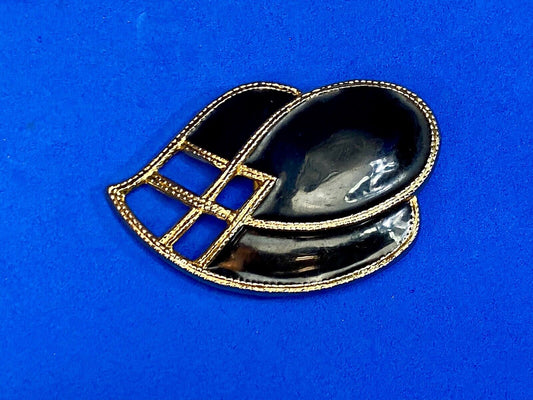 Vintage Day Lor Enamel Black And Gold Color Belt Buckle 