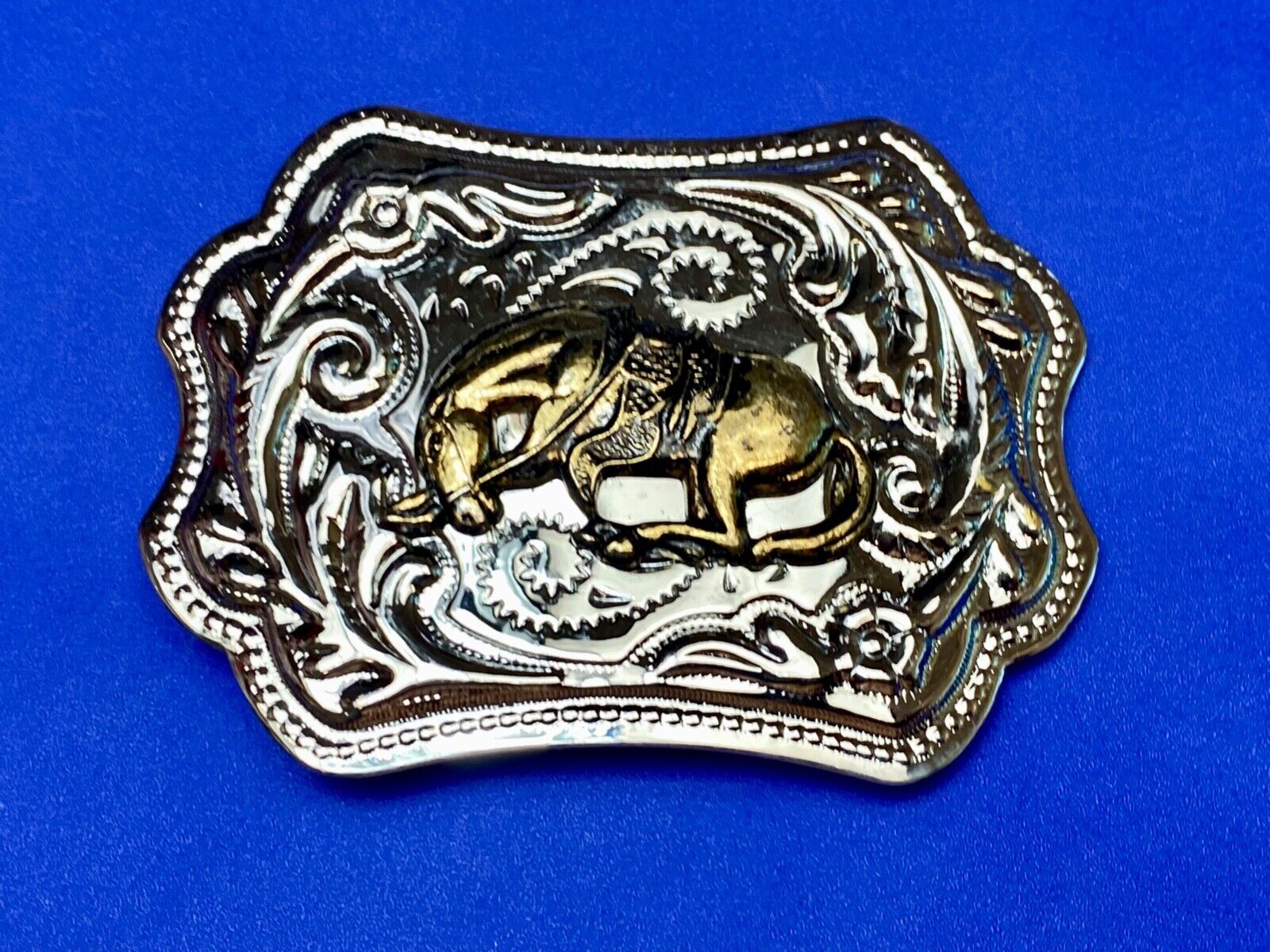 Vintage Horse End of the Trail two tone western belt buckle