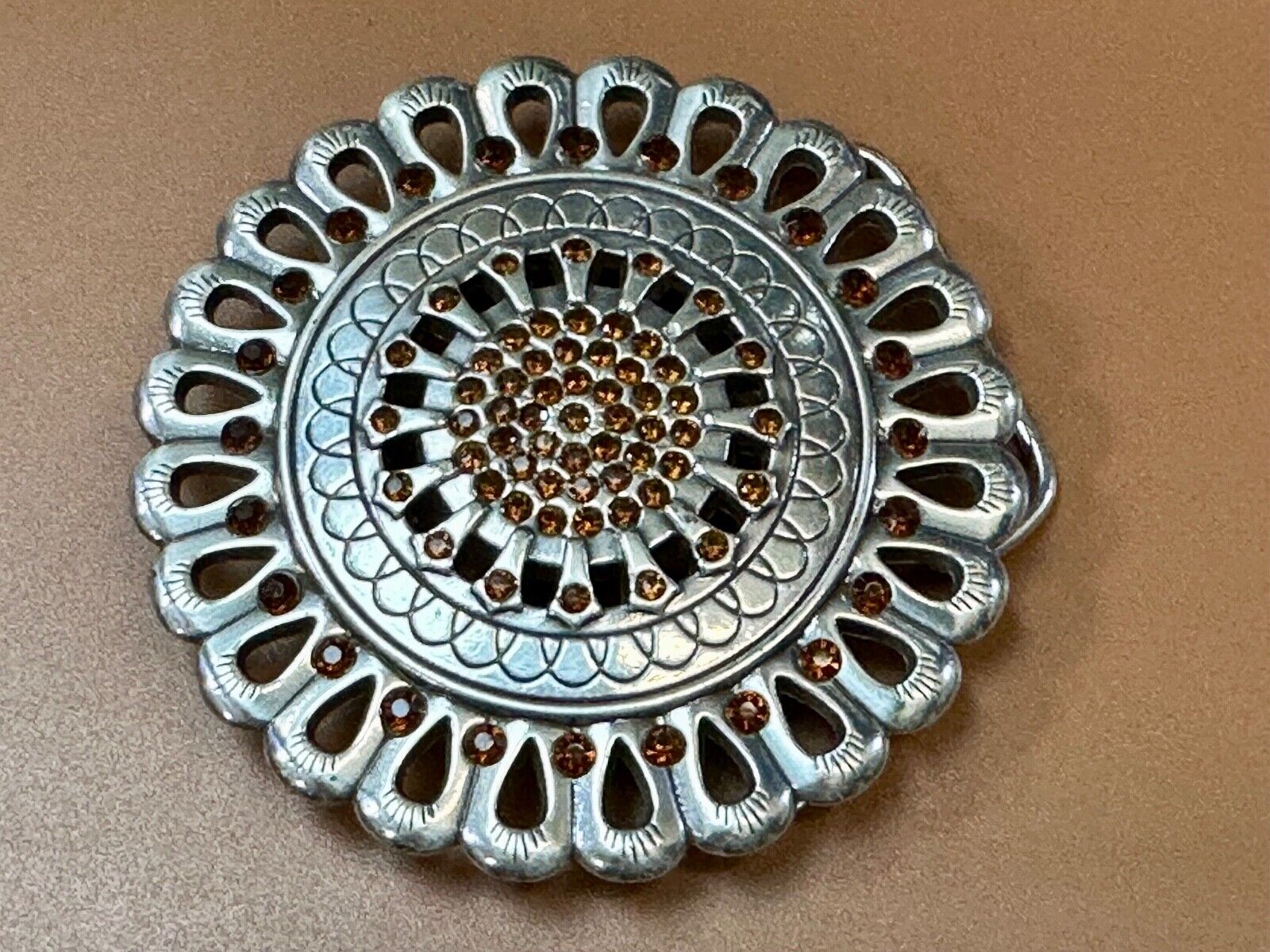 Vintage Flower shaped silver tone red rhinestone accented belt buckle