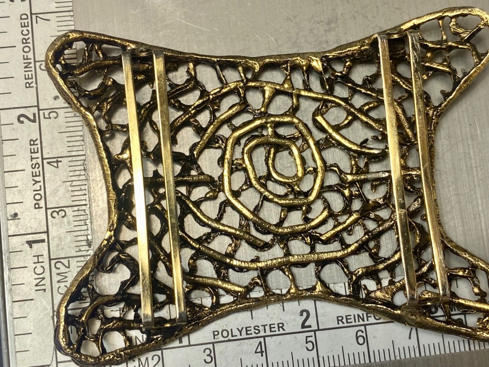 Unique shaped gold color see though pattern belt buckle scarf slide