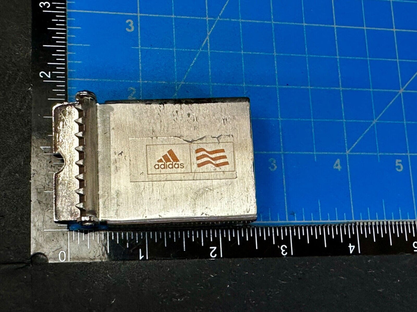 Adidas Golf Stripe Pattern Silver Tone Replacement Dress Style Vtg. Belt Buckle