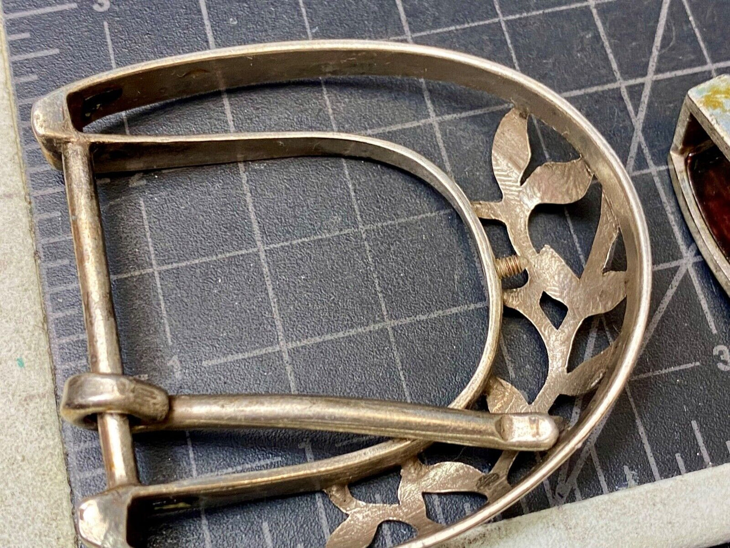 Two piece antique silver tone?  see through belt buckle