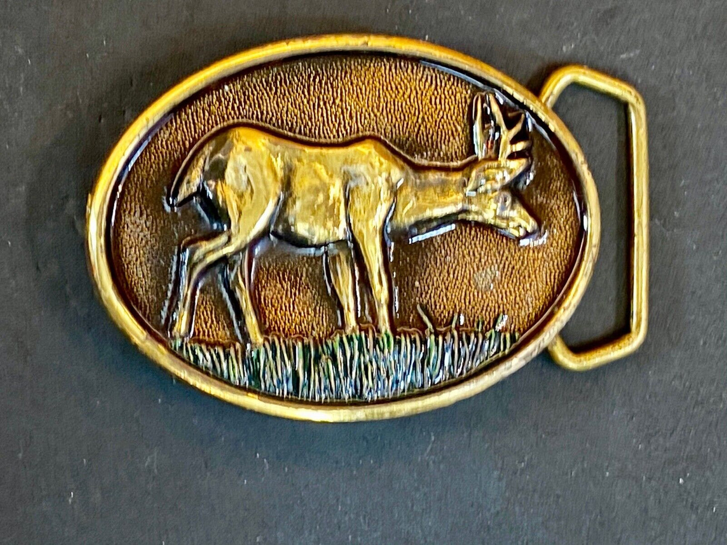 Vantage Bts Solid Brass Belt Buckle  - Deer Grazing In Nature 