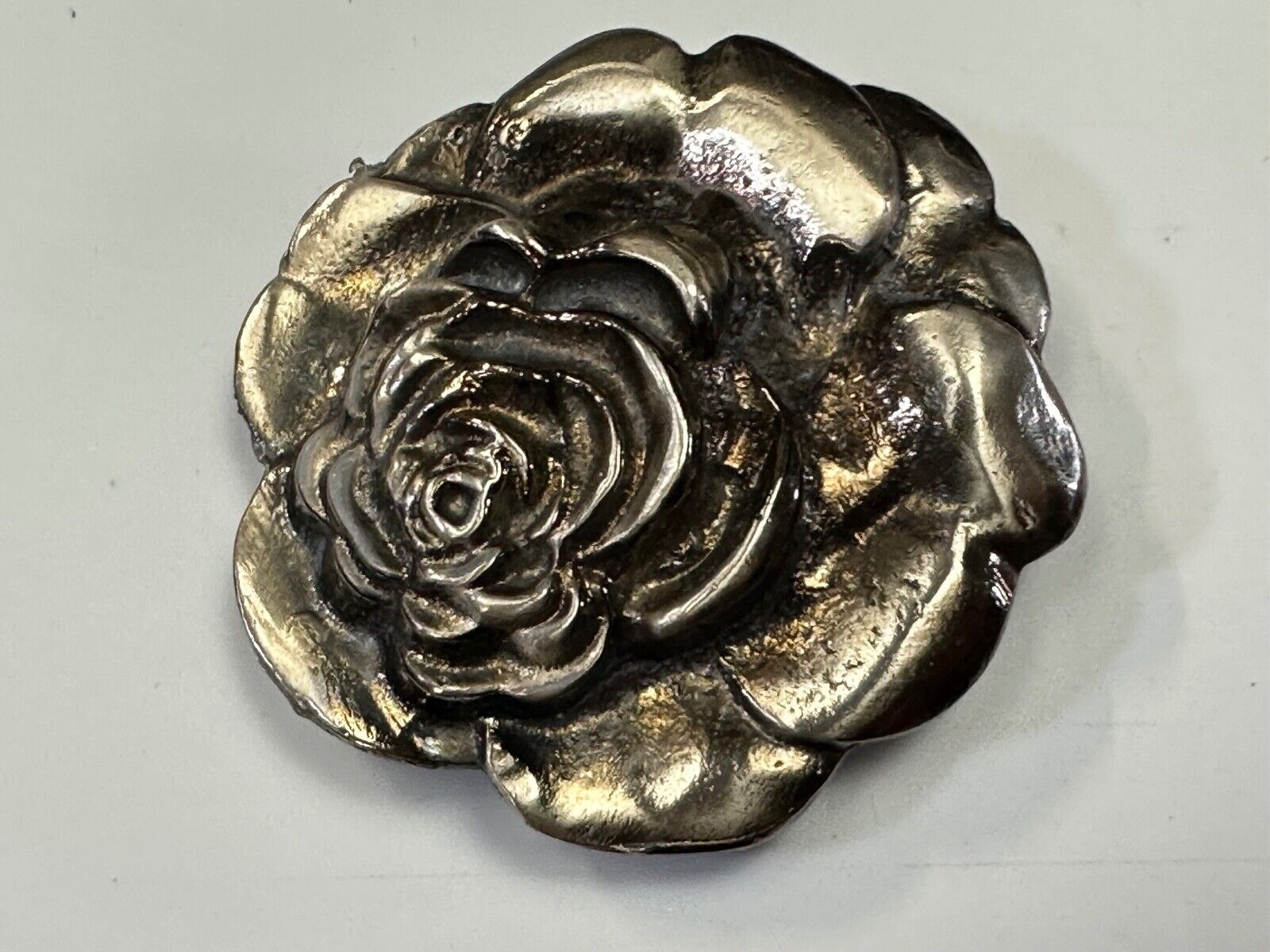 Artisan flower Rose - Vintage silver tone figural belt buckle