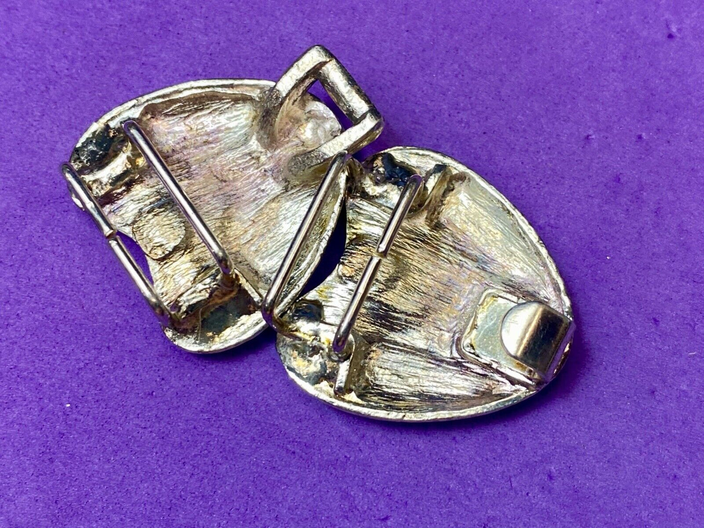 Abstract Bow Tie Shape Two piece Interlocking belt buckle